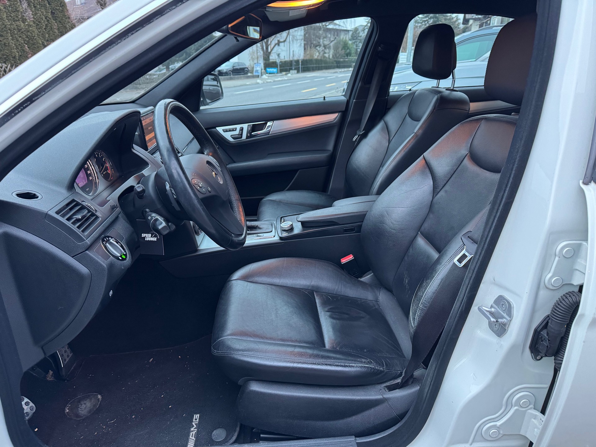 MERCEDES-BENZ C 350 Avantgarde 7G-Tronic-image-13