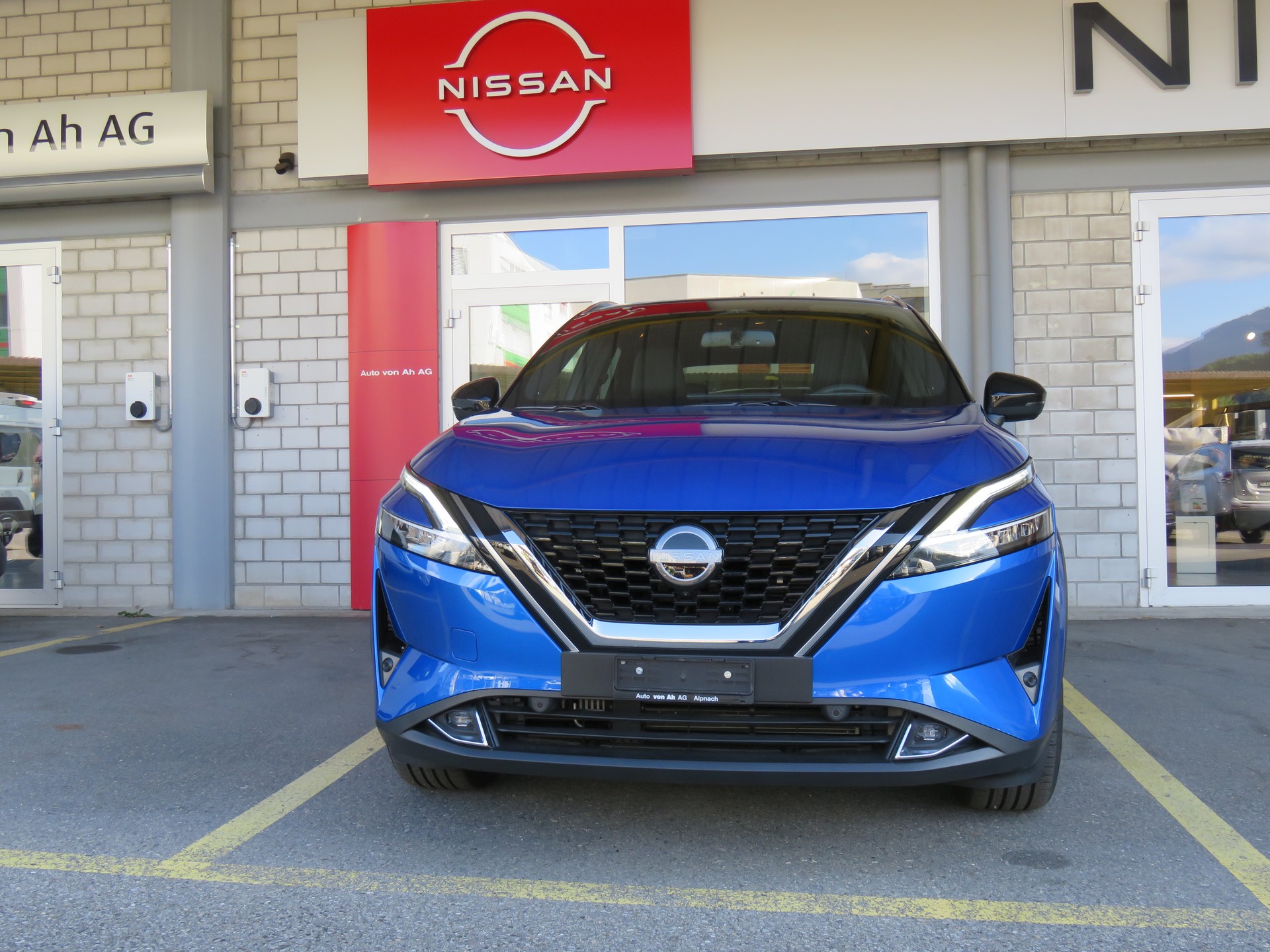 NISSAN Qashqai 1.3 DIG-T MHEV Tekna+ Xtronic 4x4-image-0
