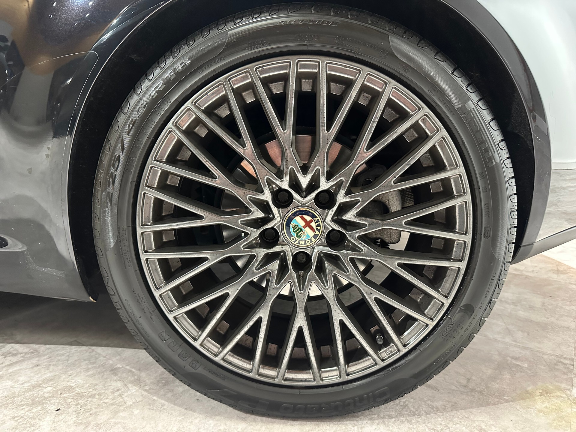 ALFA ROMEO Spider 3.2 JTS Q4/Sehr gepflegt sowie lückenloses Servicebuch (Alfa)-image-24