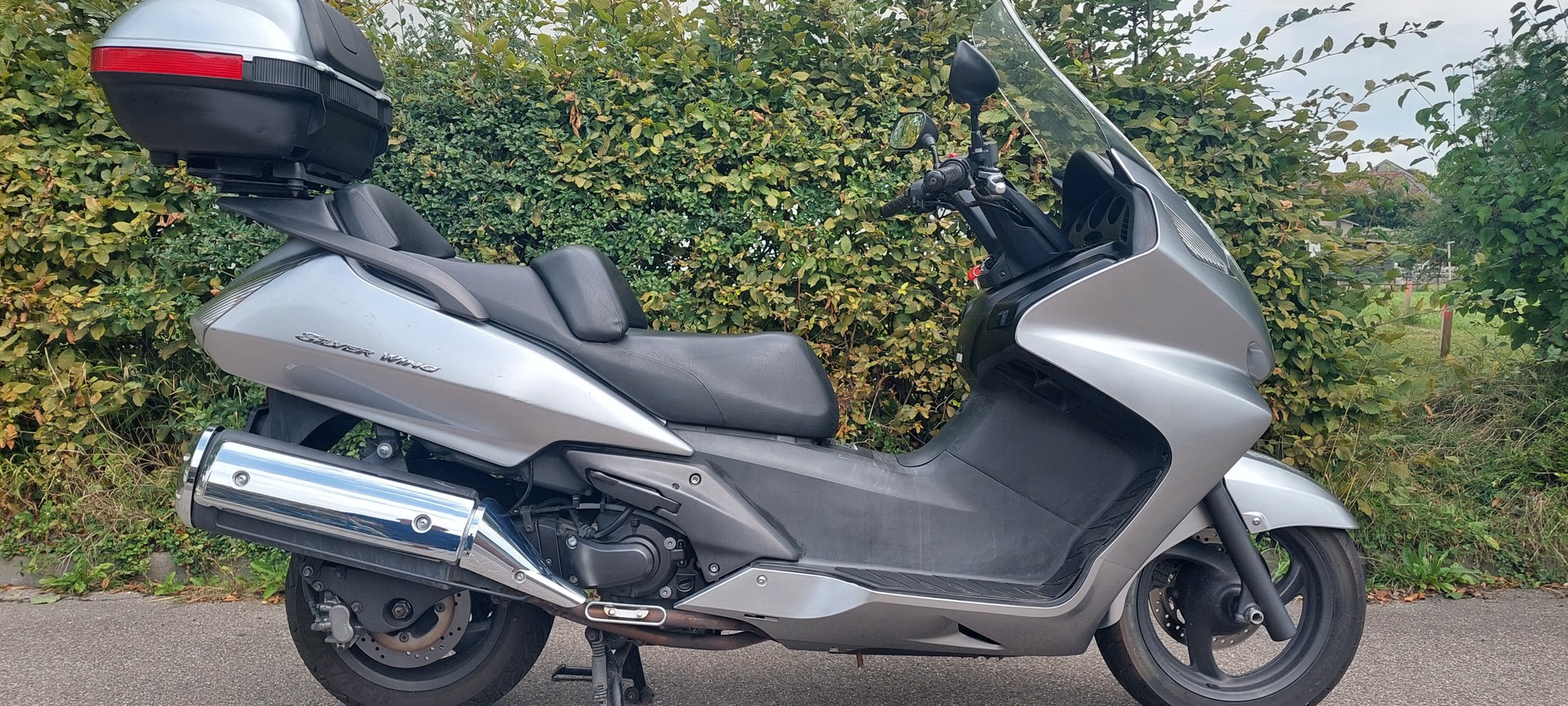 HONDA FJS 400 Silver Wing-image-1