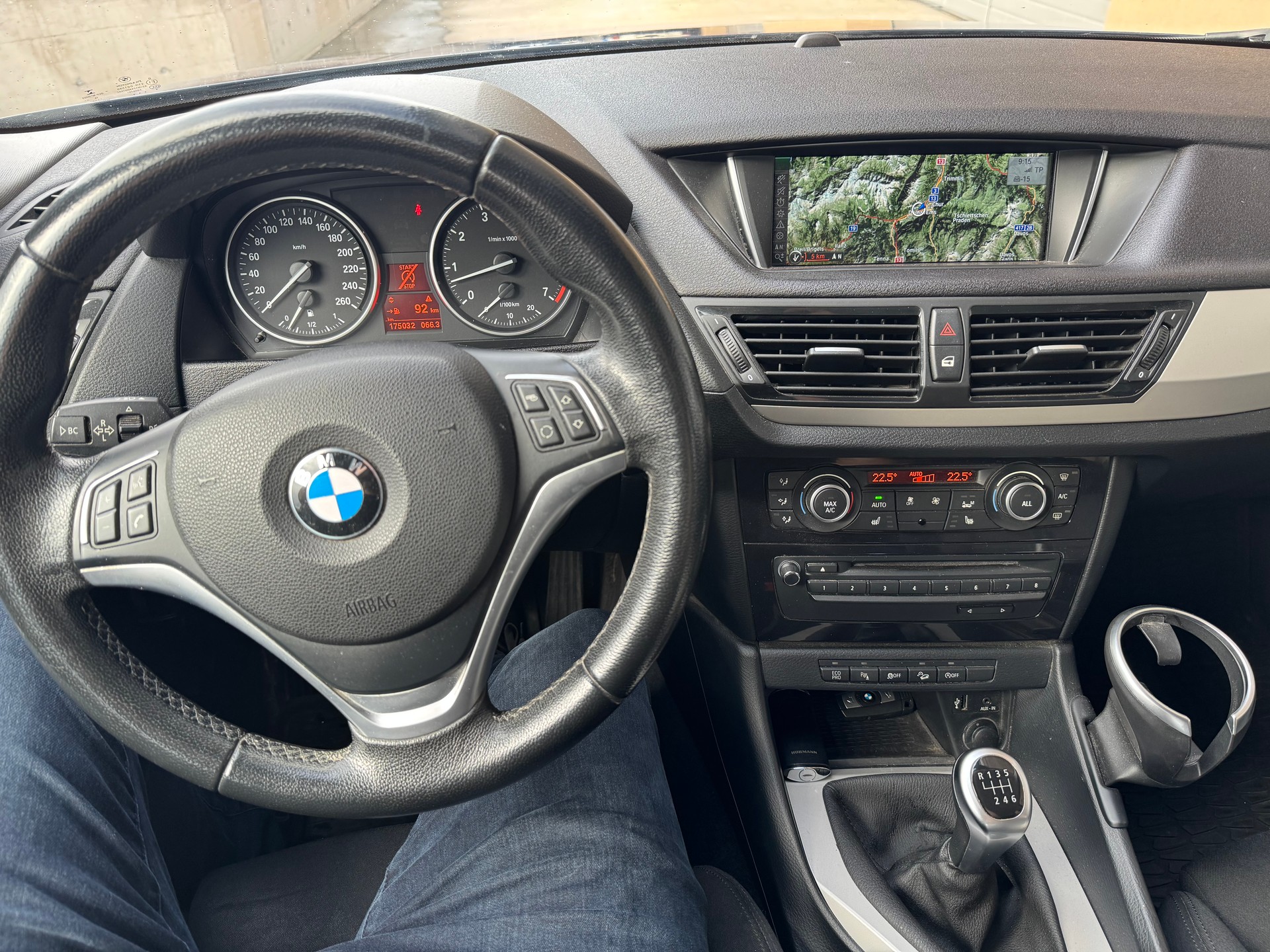 BMW X1 xDrive 20i Sport Line Steptronic-image-7