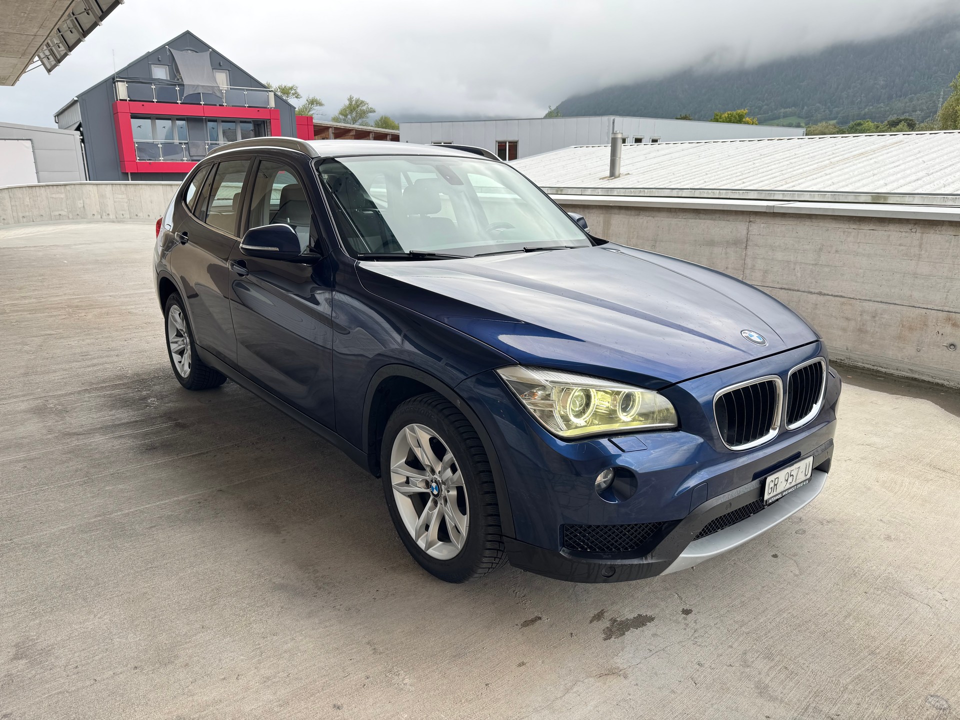 BMW X1 xDrive 20i Sport Line Steptronic