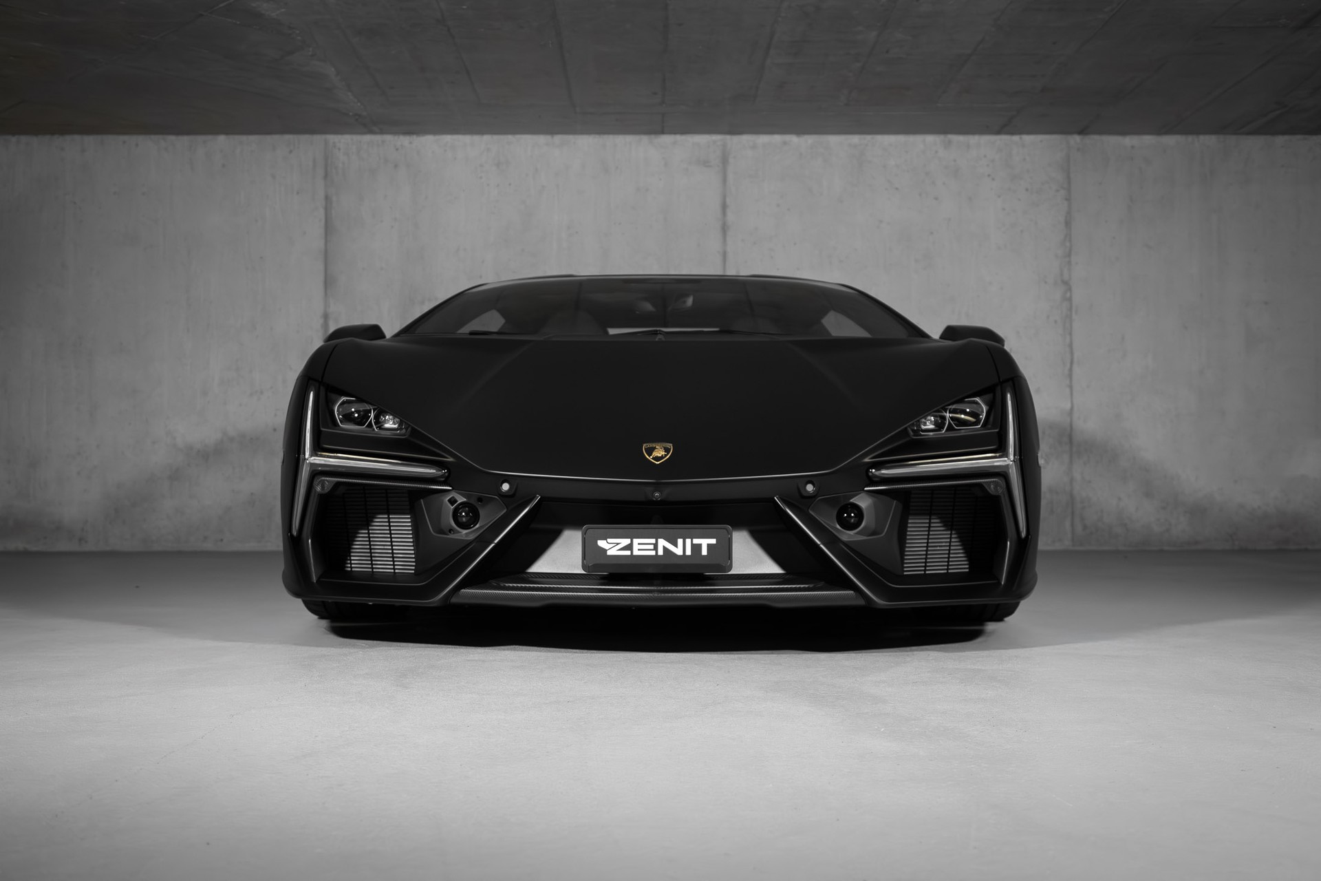 LAMBORGHINI REVUELTO Full Carbon-showroom-element-2