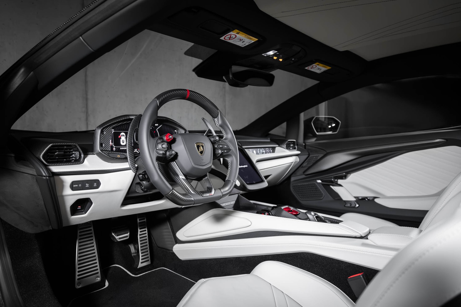 LAMBORGHINI REVUELTO Full Carbon-image-21