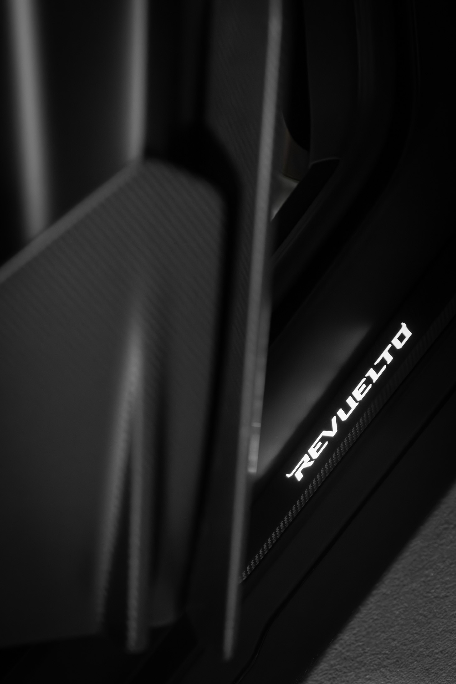LAMBORGHINI REVUELTO Full Carbon-image-30