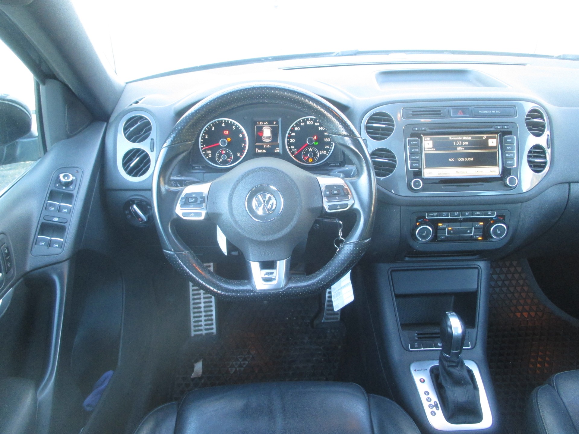 VW Tiguan 2.0 TSI Cup R-Line 4Motion DSG-image-11