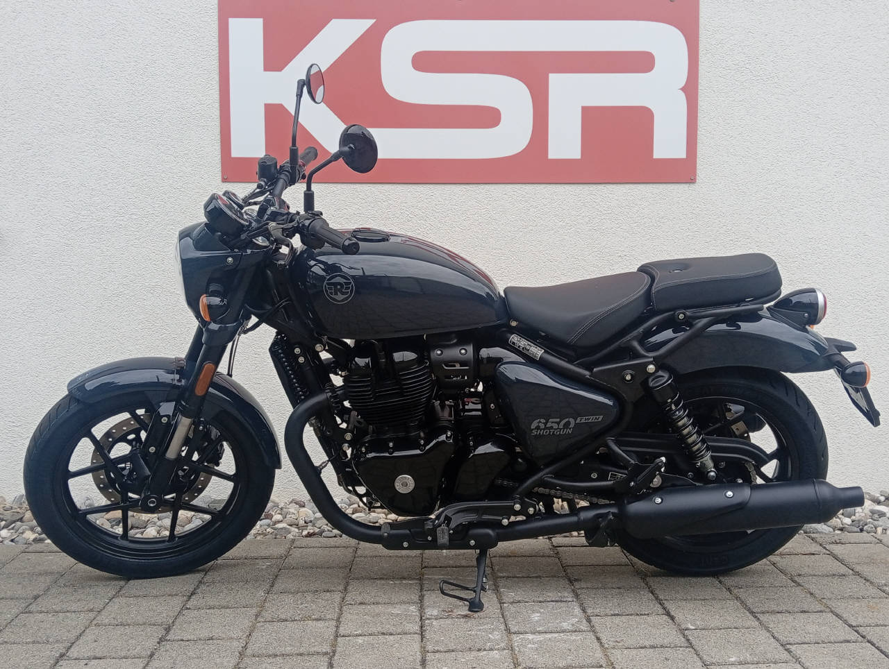 ROYAL ENFIELD Shotgun 650 Single-image-1