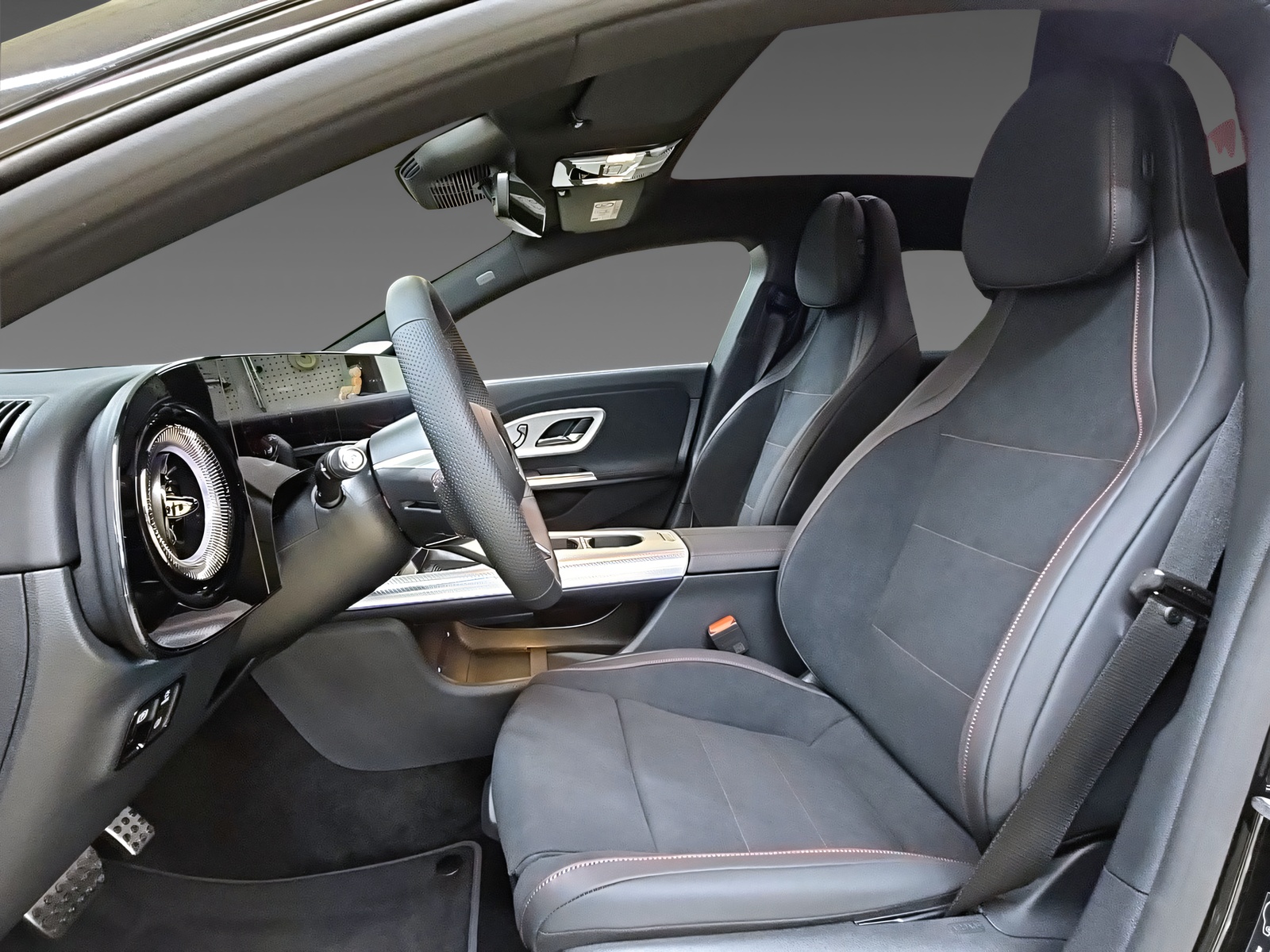 MERCEDES-BENZ CLA 350 4Matic Shooting Brake EQ-image-11