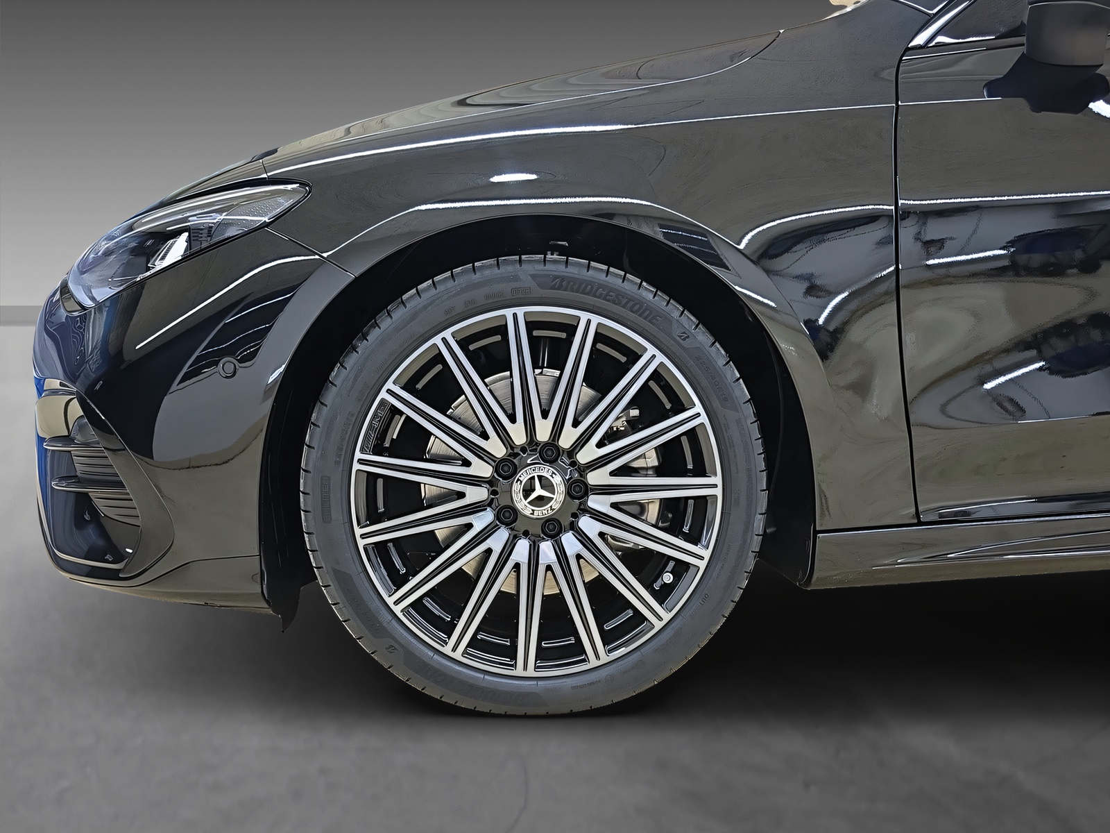 MERCEDES-BENZ CLA 350 4Matic Shooting Brake EQ-image-6