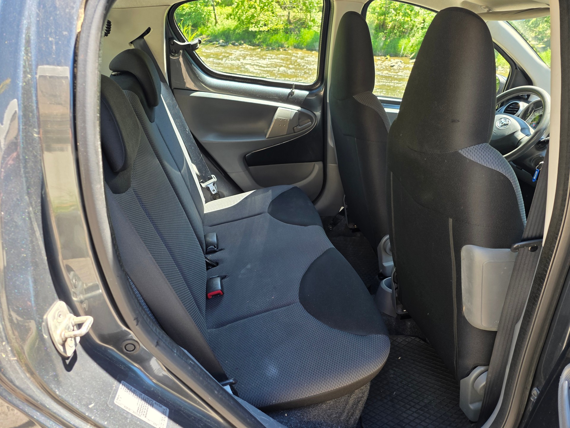 TOYOTA Aygo 1.0 ☆☆☆ Getriebe ersetzt ☆☆☆ MFK: 04.11.2025 ☆☆☆-image-10
