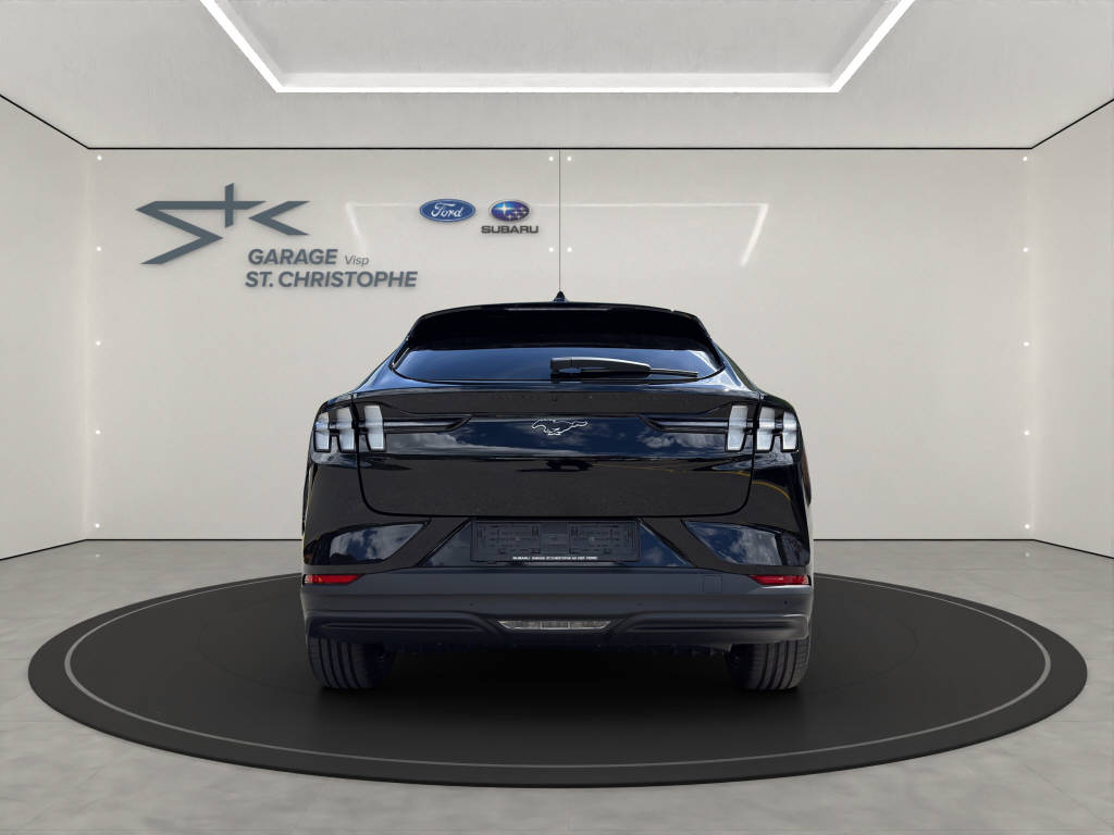 FORD Mustang Mach-E Premium AWD-showroom-element-3