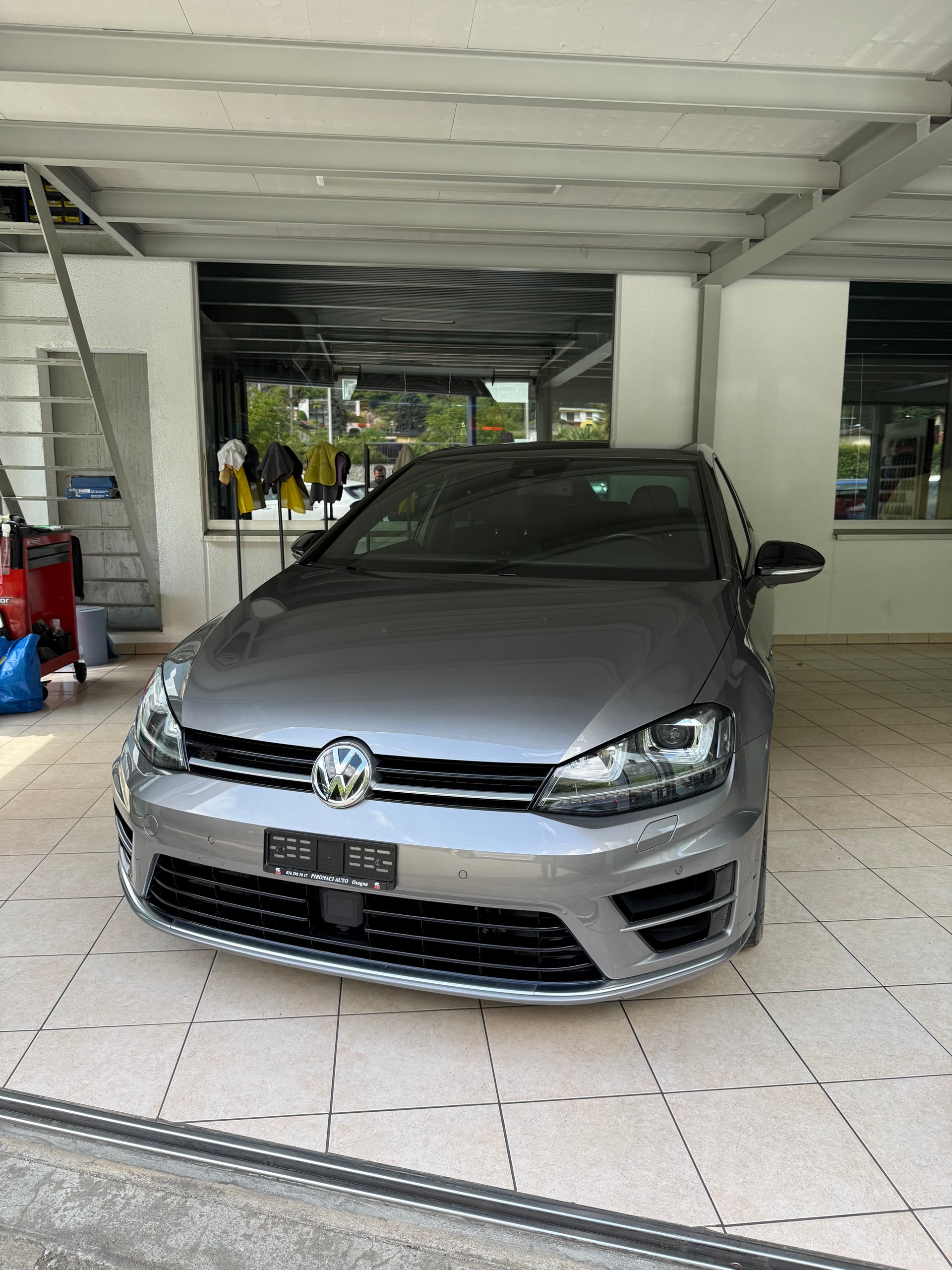 VW Golf 2.0 TSI R 4Motion DSG
