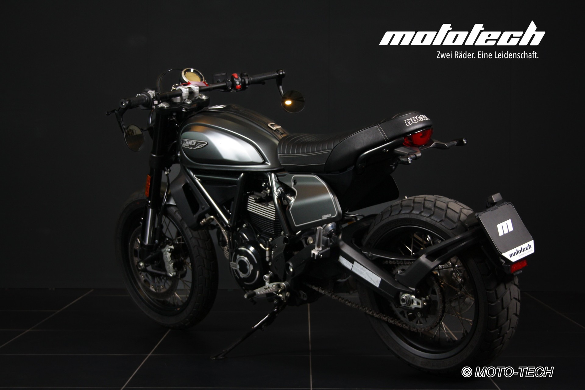 DUCATI Scrambler 803 Nightshift-image-3