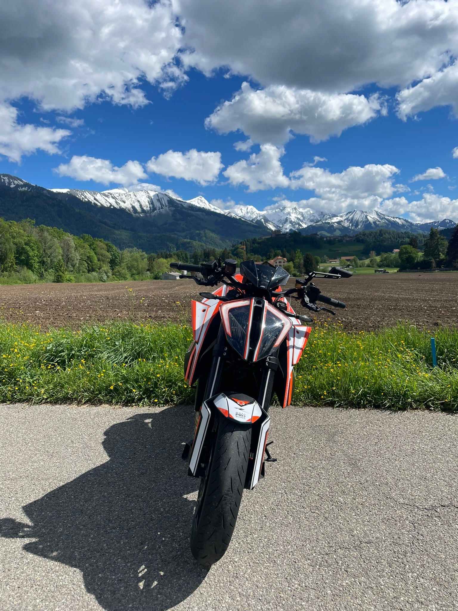 KTM 1290 Super Duke R-image-4