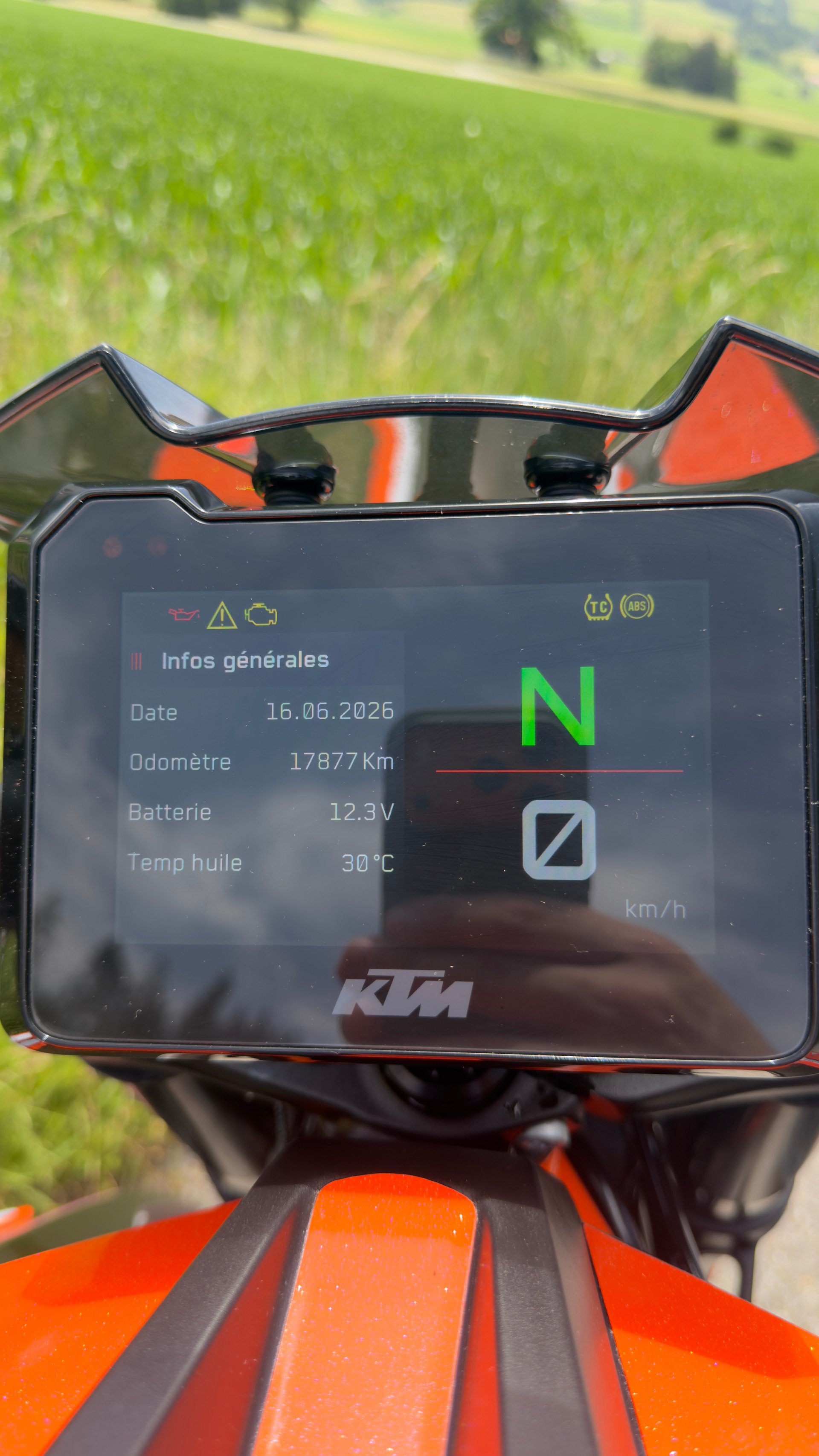 KTM 1290 Super Duke R-image-9