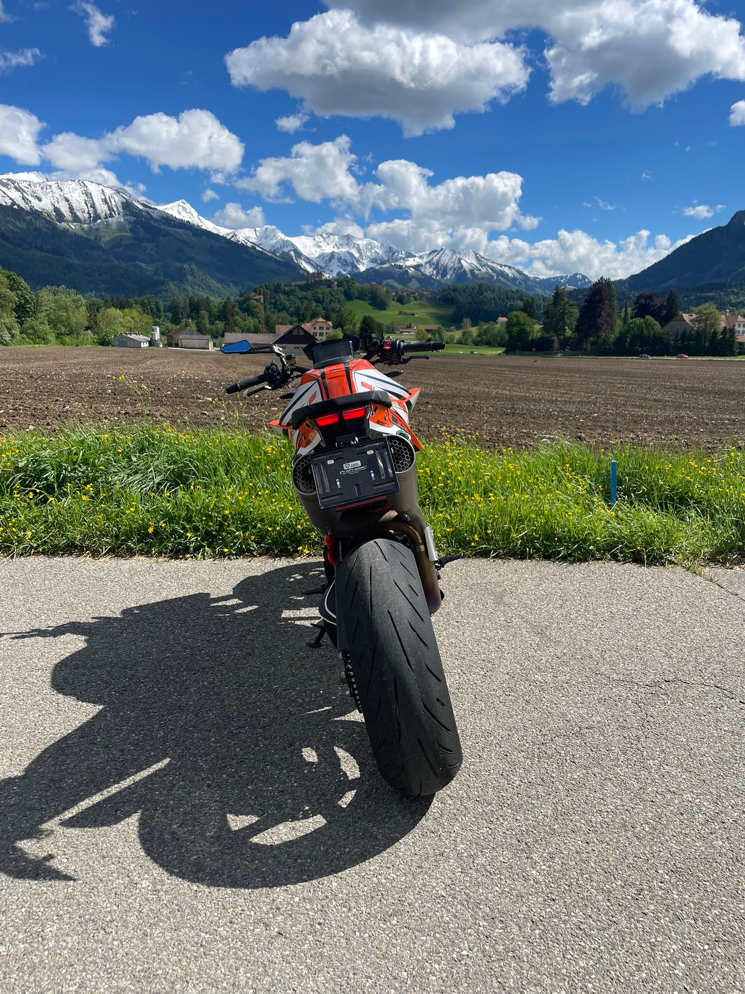 KTM 1290 Super Duke R-image-3