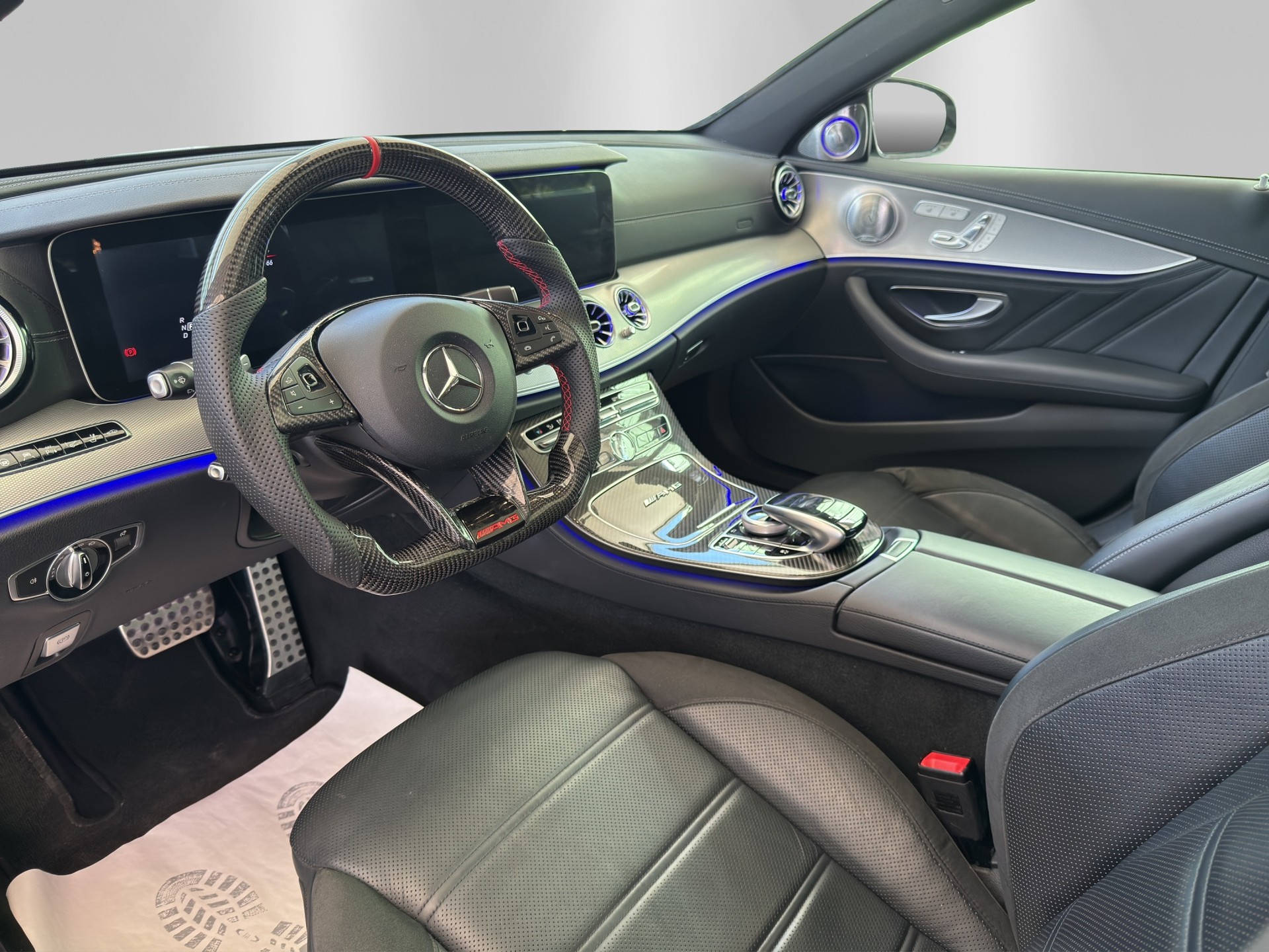 MERCEDES-BENZ E 43 AMG 4 Matic 9G-Tronic-image-7
