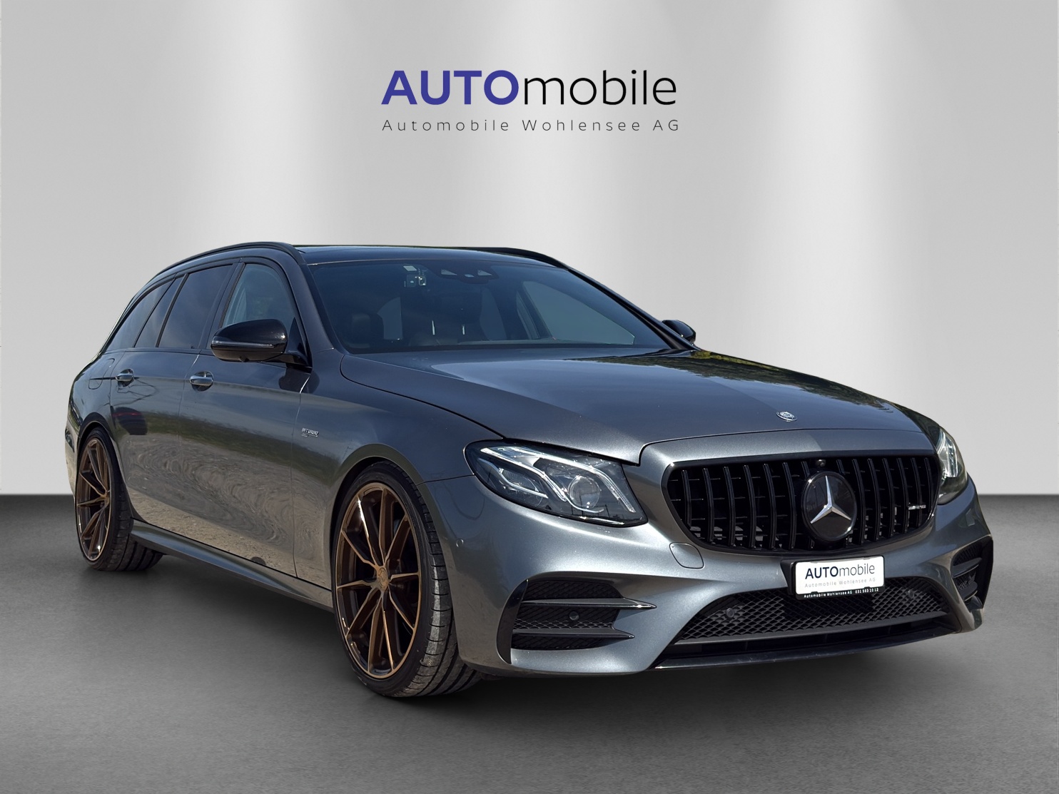 MERCEDES-BENZ E 43 AMG 4 Matic 9G-Tronic-showroom-element-3