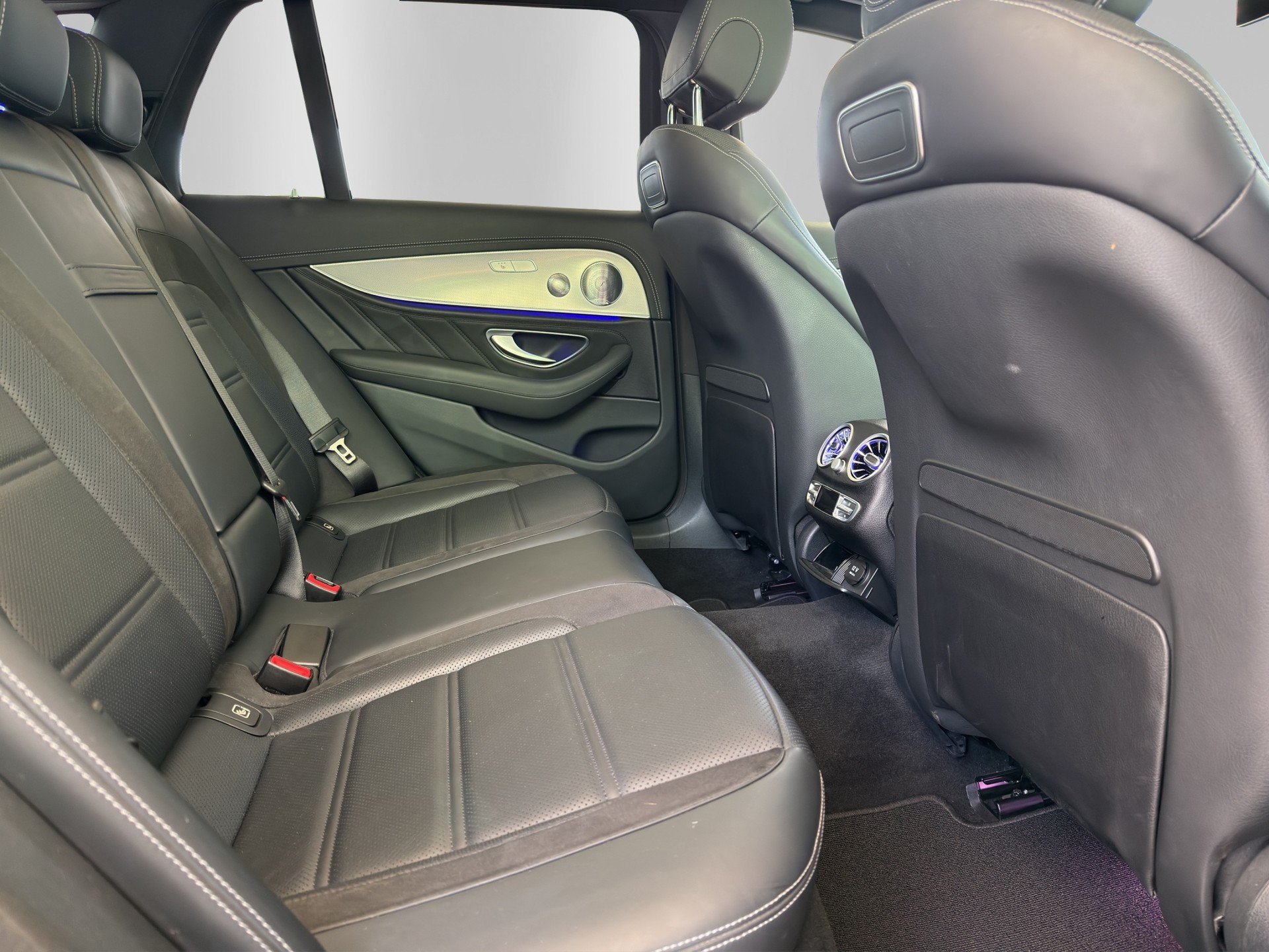 MERCEDES-BENZ E 43 AMG 4 Matic 9G-Tronic-image-21