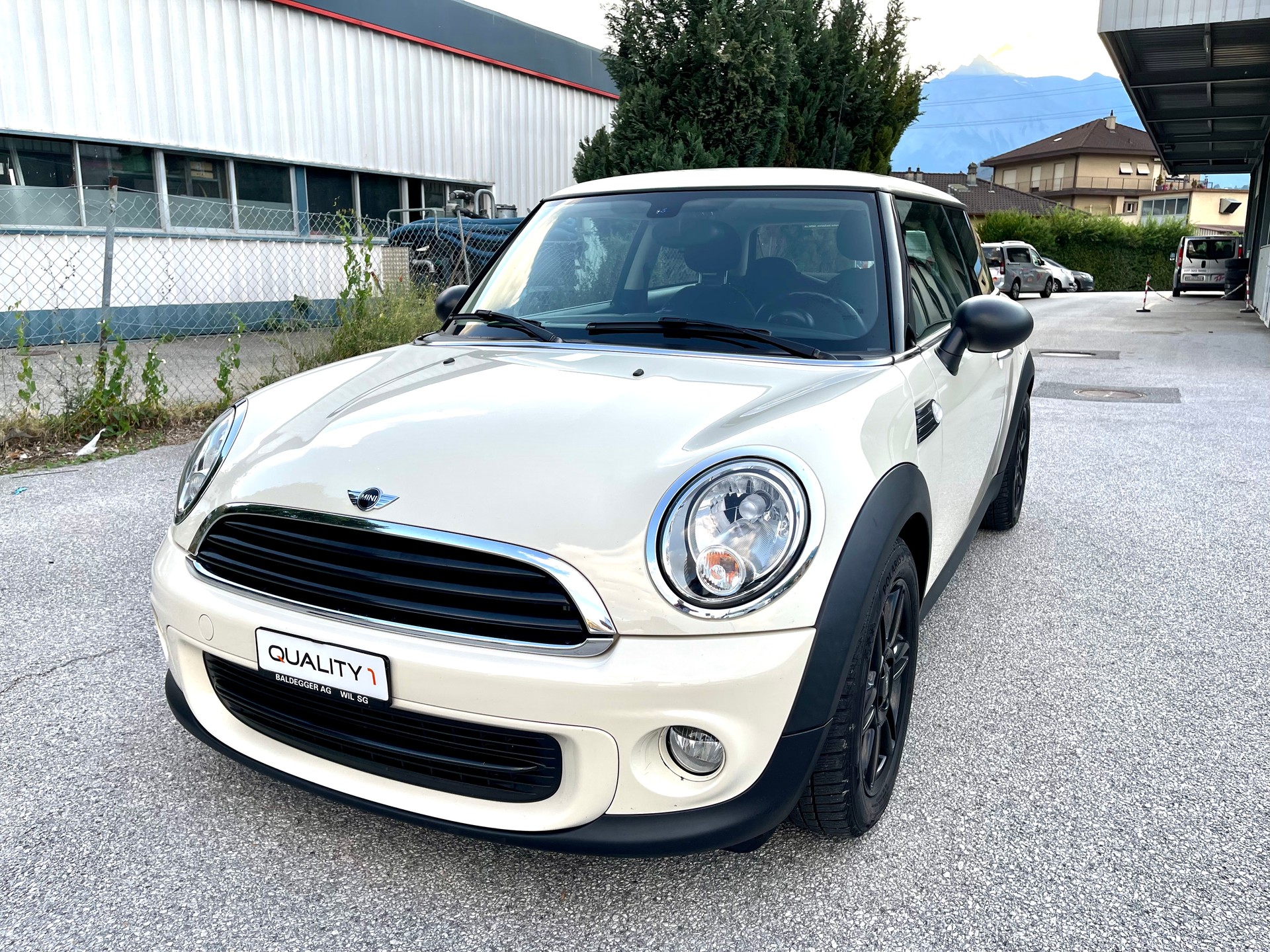 MINI One Ray-image-16
