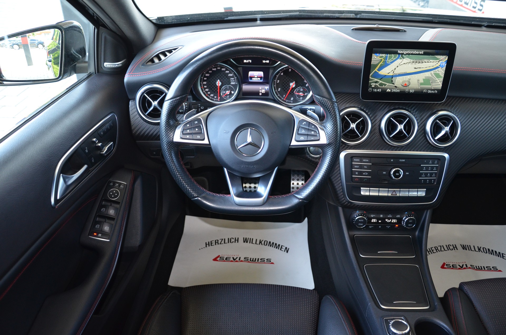 MERCEDES-BENZ A 250 AMG Line 4Matic 7G-DCT*Frisch ab MFK,1 Jahr oder 20000km Garantie auf Motor und Getriebe*-image-11