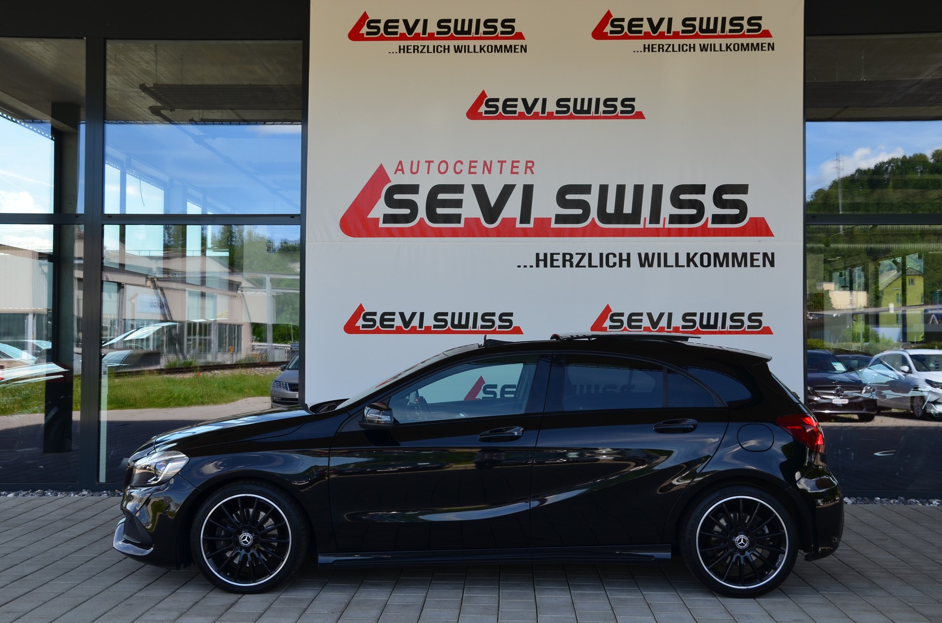 MERCEDES-BENZ A 250 AMG Line 4Matic 7G-DCT*Frisch ab MFK,1 Jahr oder 20000km Garantie auf Motor und Getriebe*-image-6
