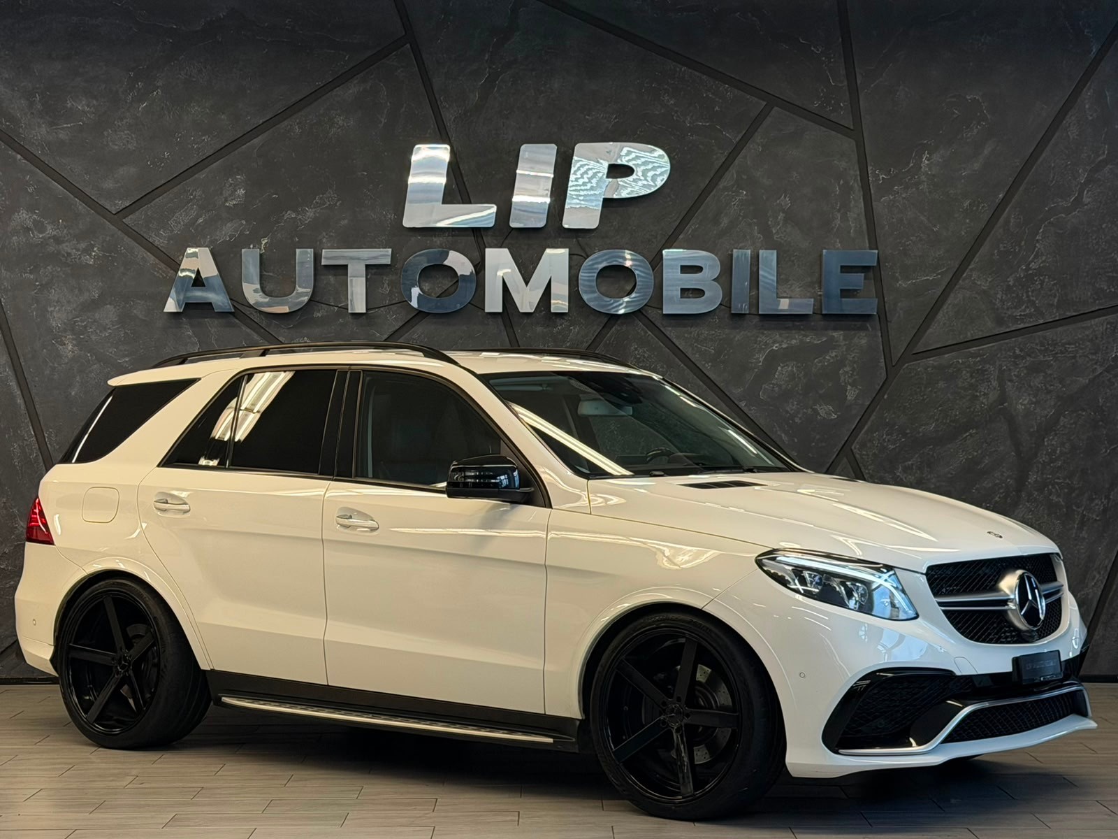 MERCEDES-BENZ GLE 350 d Executive 63 AMG Umbau 4Matic 9G-Tronic-showroom-element-2