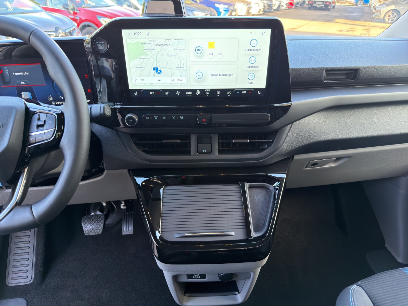 FORD Tourneo C Bus 320 L1 2.0 EcoBlue 170 Sport 4x4-image-12