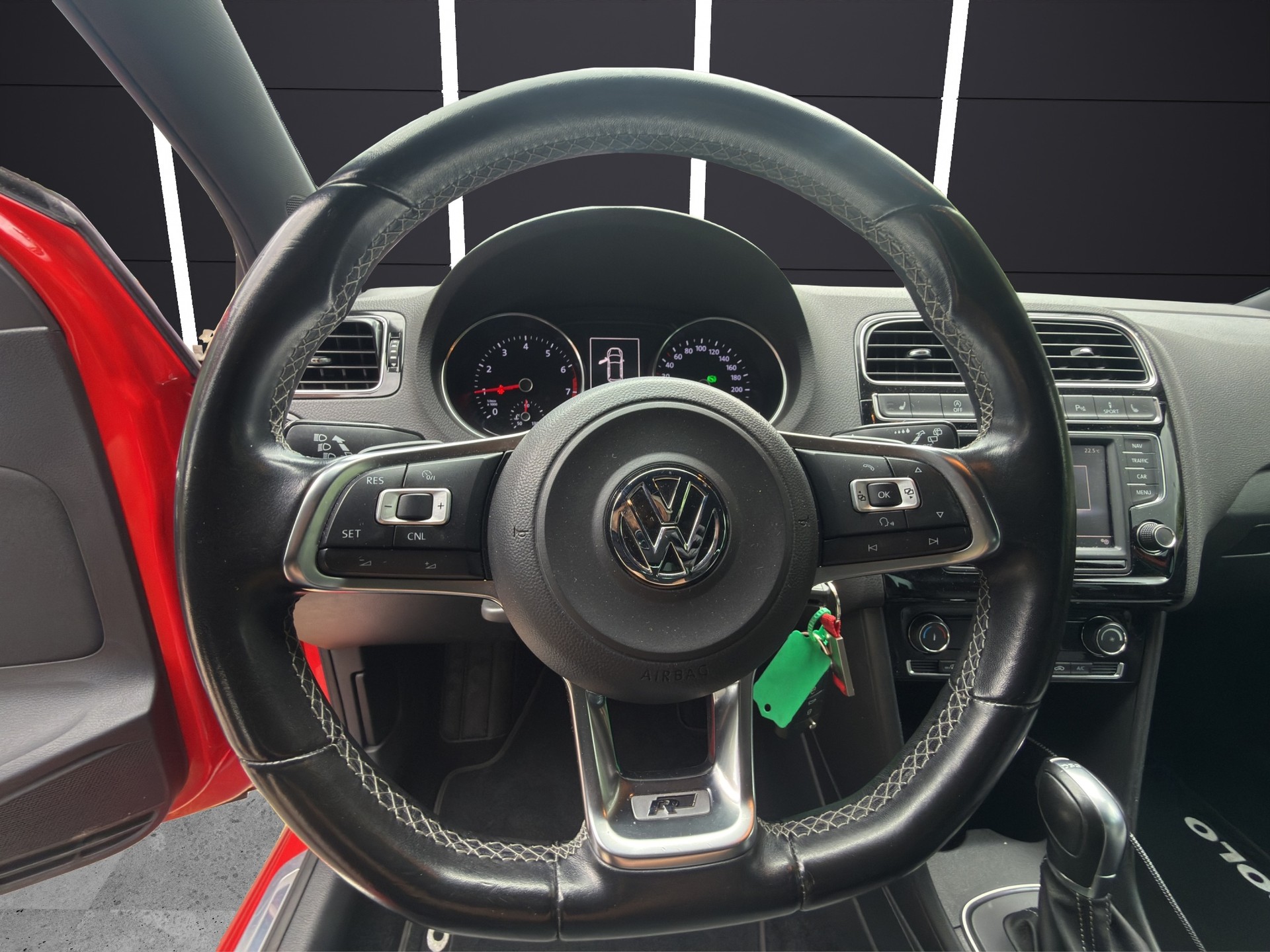 VW Polo 1.0 TSI BMT Premium *Beats Soundsystem* DSG-image-29