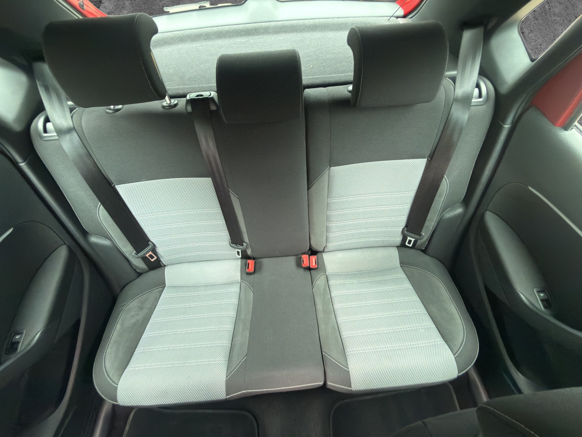 VW Polo 1.0 TSI BMT Premium *Beats Soundsystem* DSG-image-12