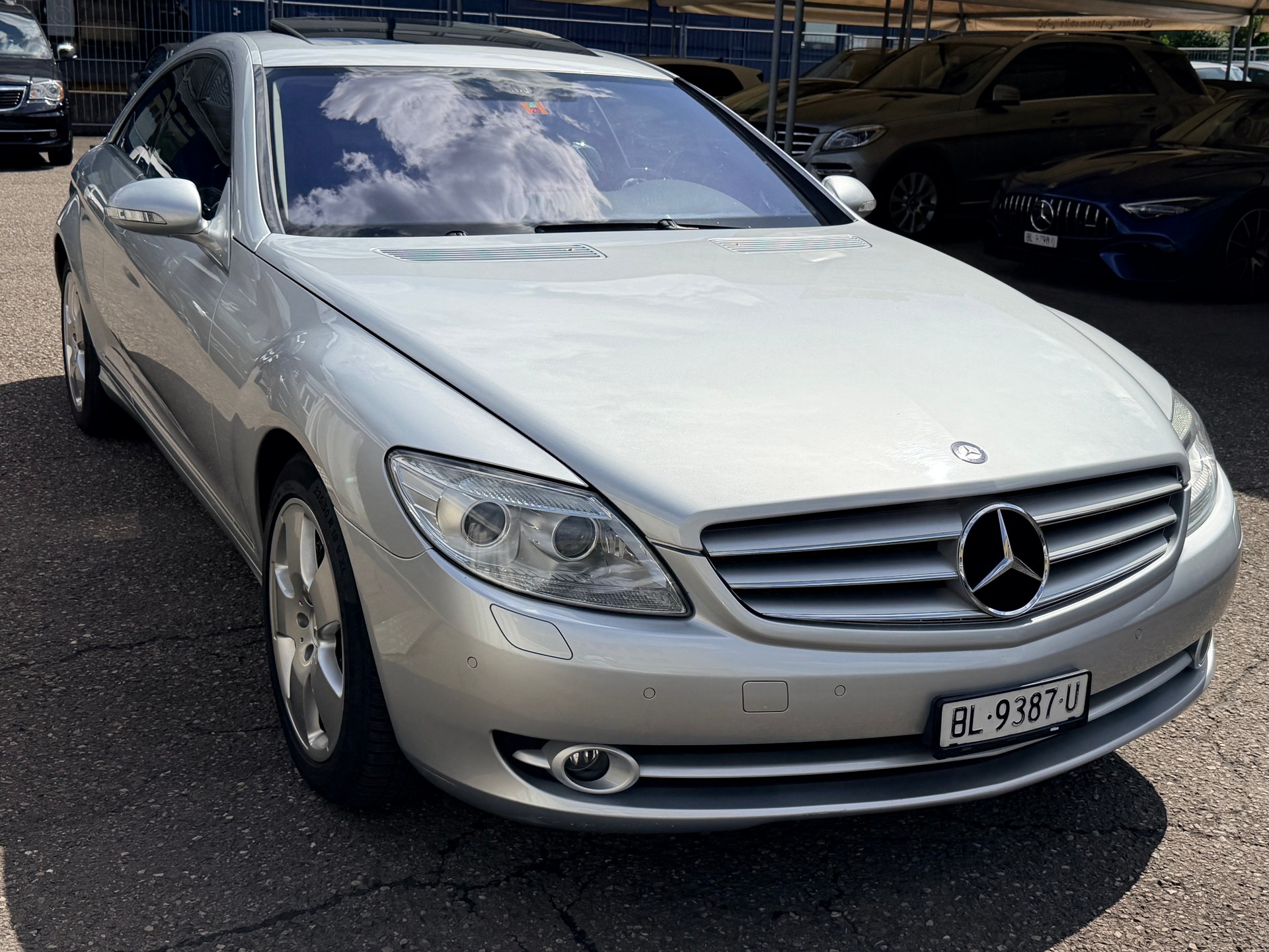 MERCEDES-BENZ CL 500 7G-Tronic-showroom-element-2
