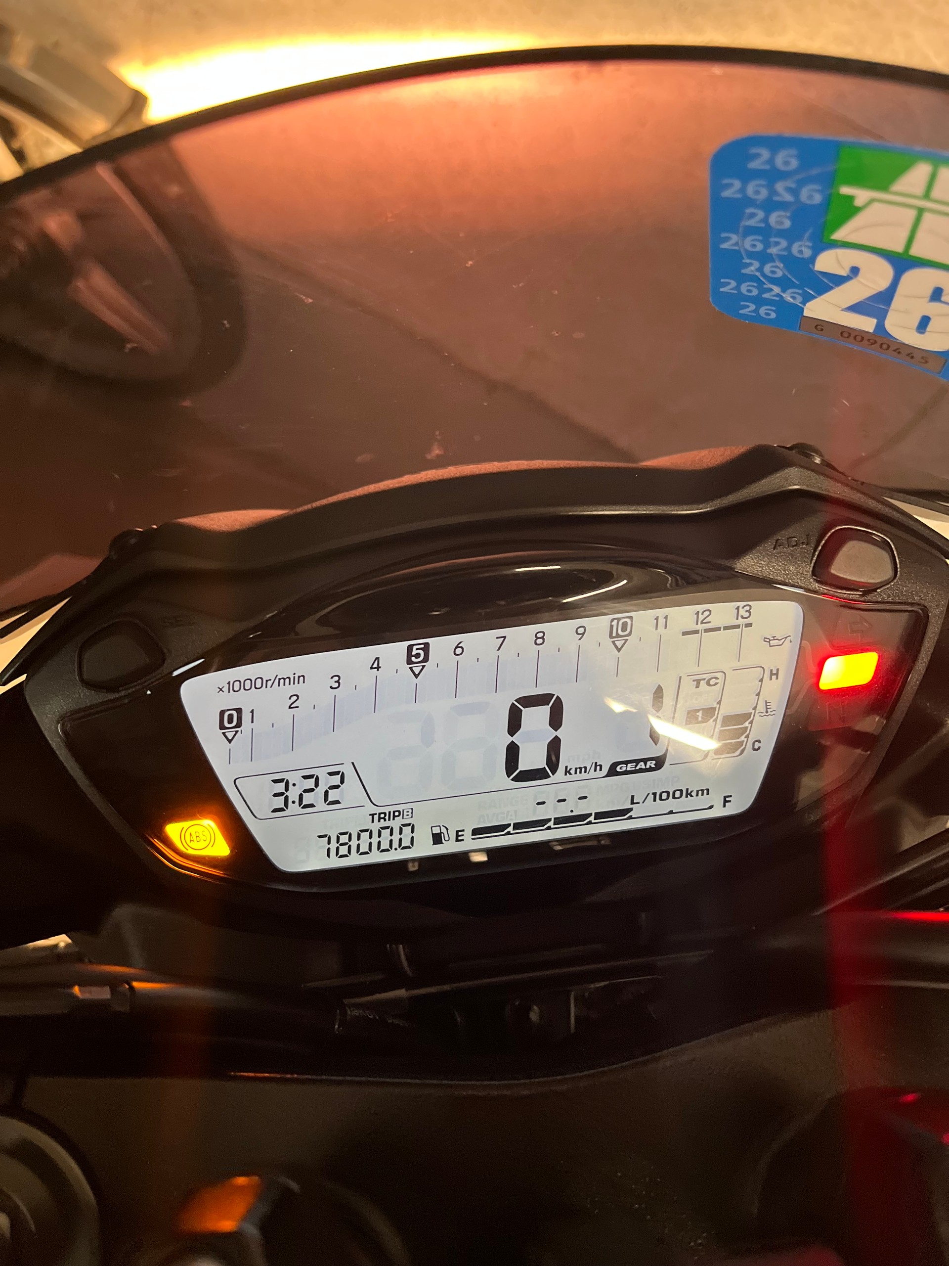 SUZUKI GSX-S 750 EVO 3-image-2
