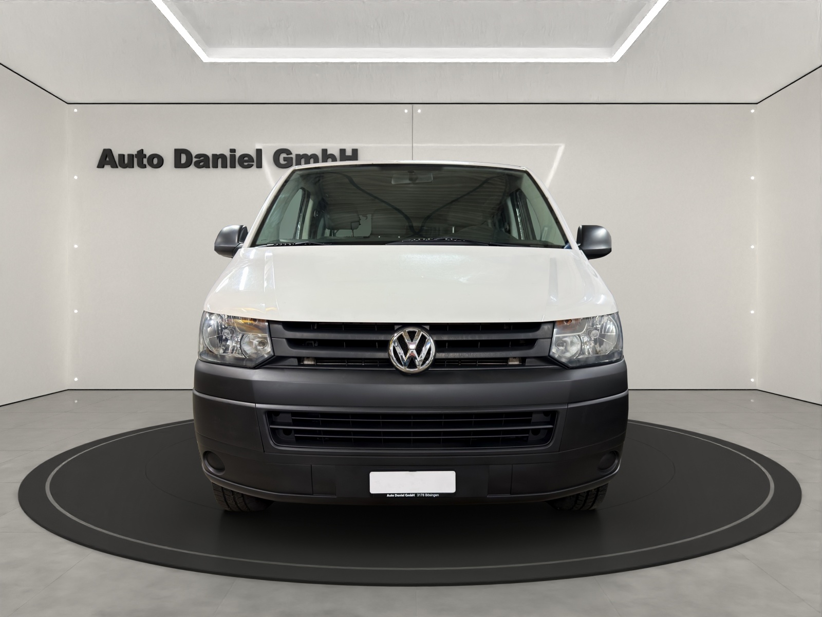 VW T5 2.0 TDI BMT ( 6 Plätzer / Sortimo Regale )-showroom-element-2