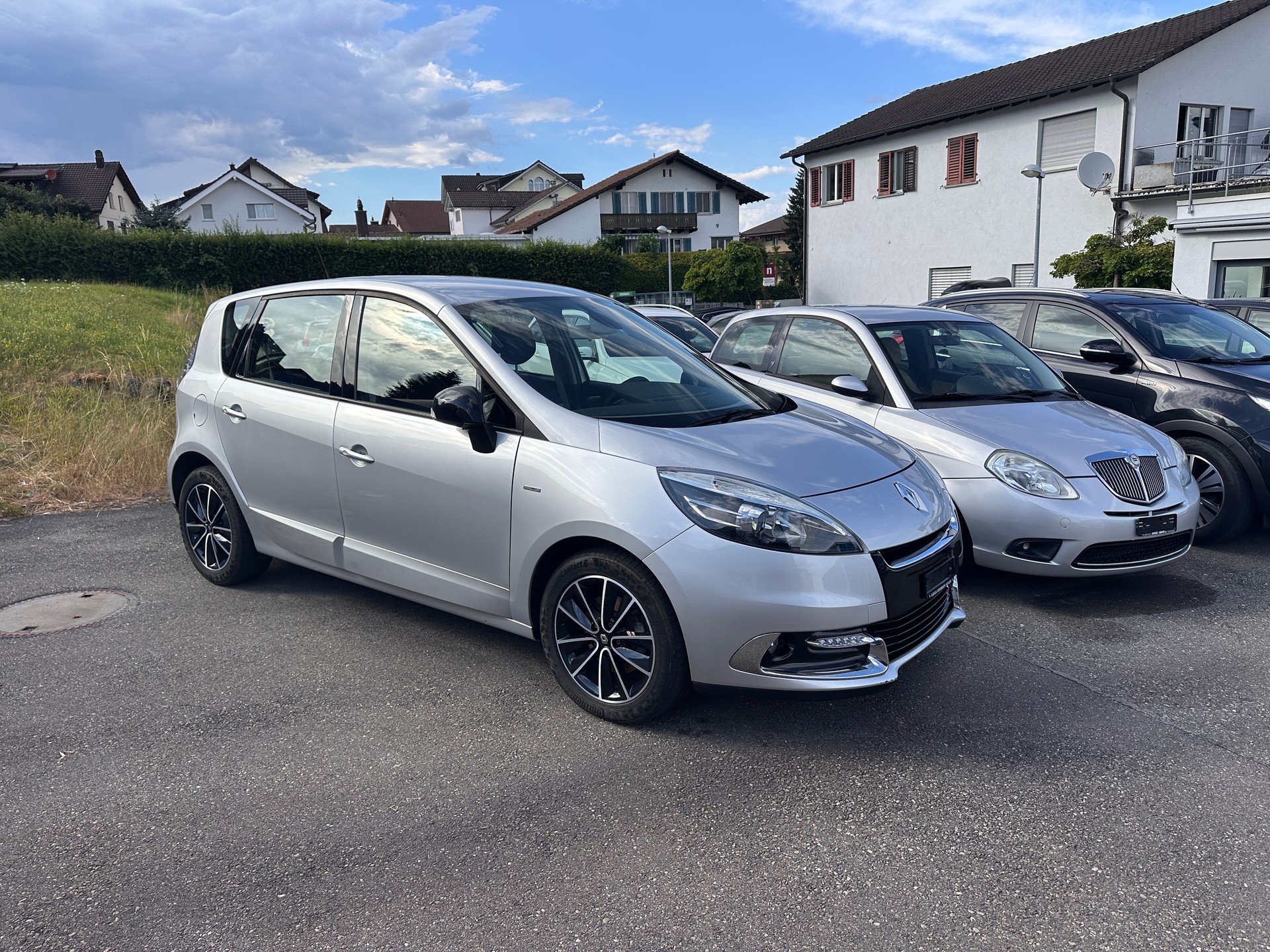 RENAULT Scénic 1.4 16V Turbo Bose