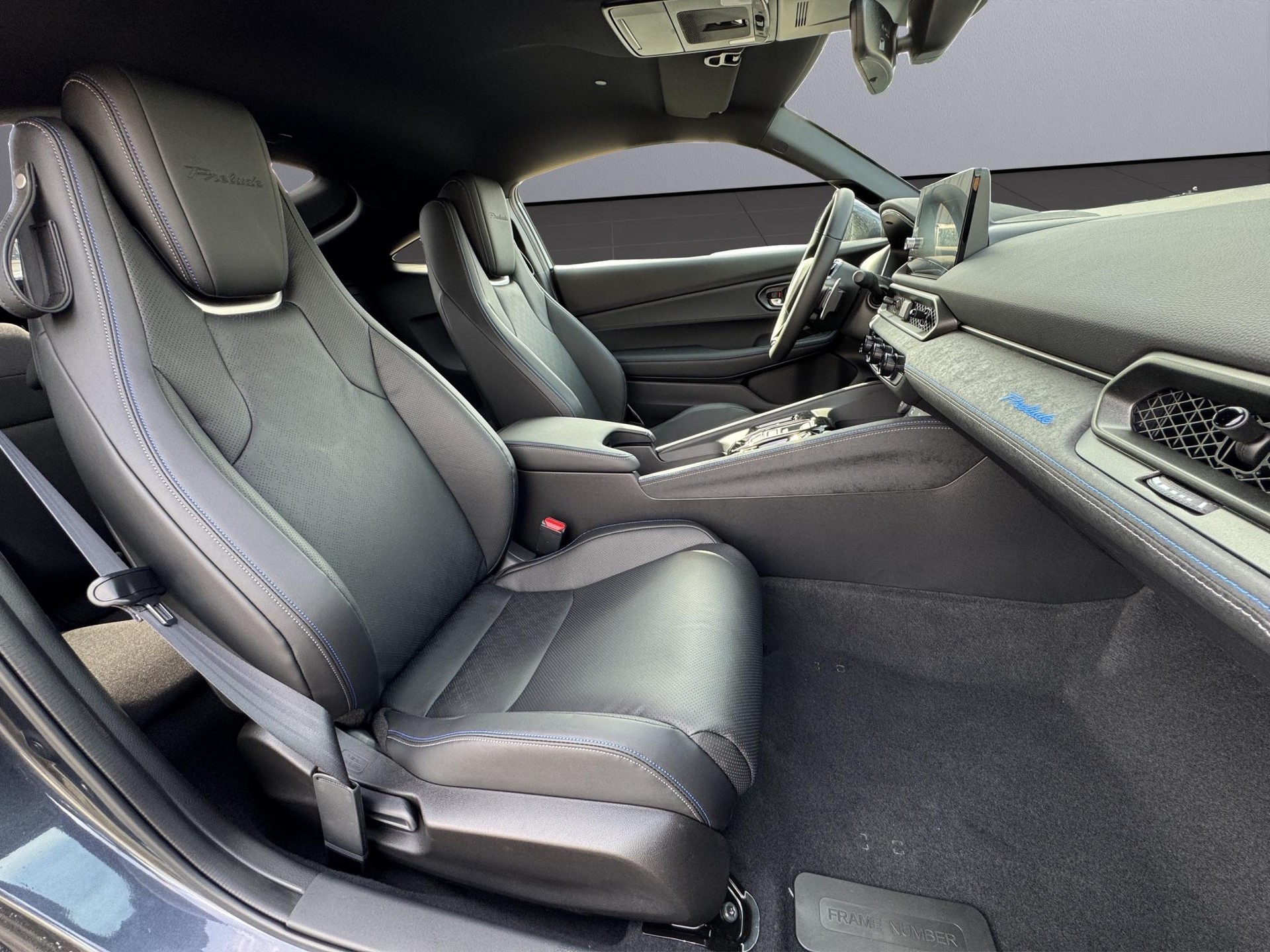 HONDA Prelude 2.0 i-MMD Advance-image-15