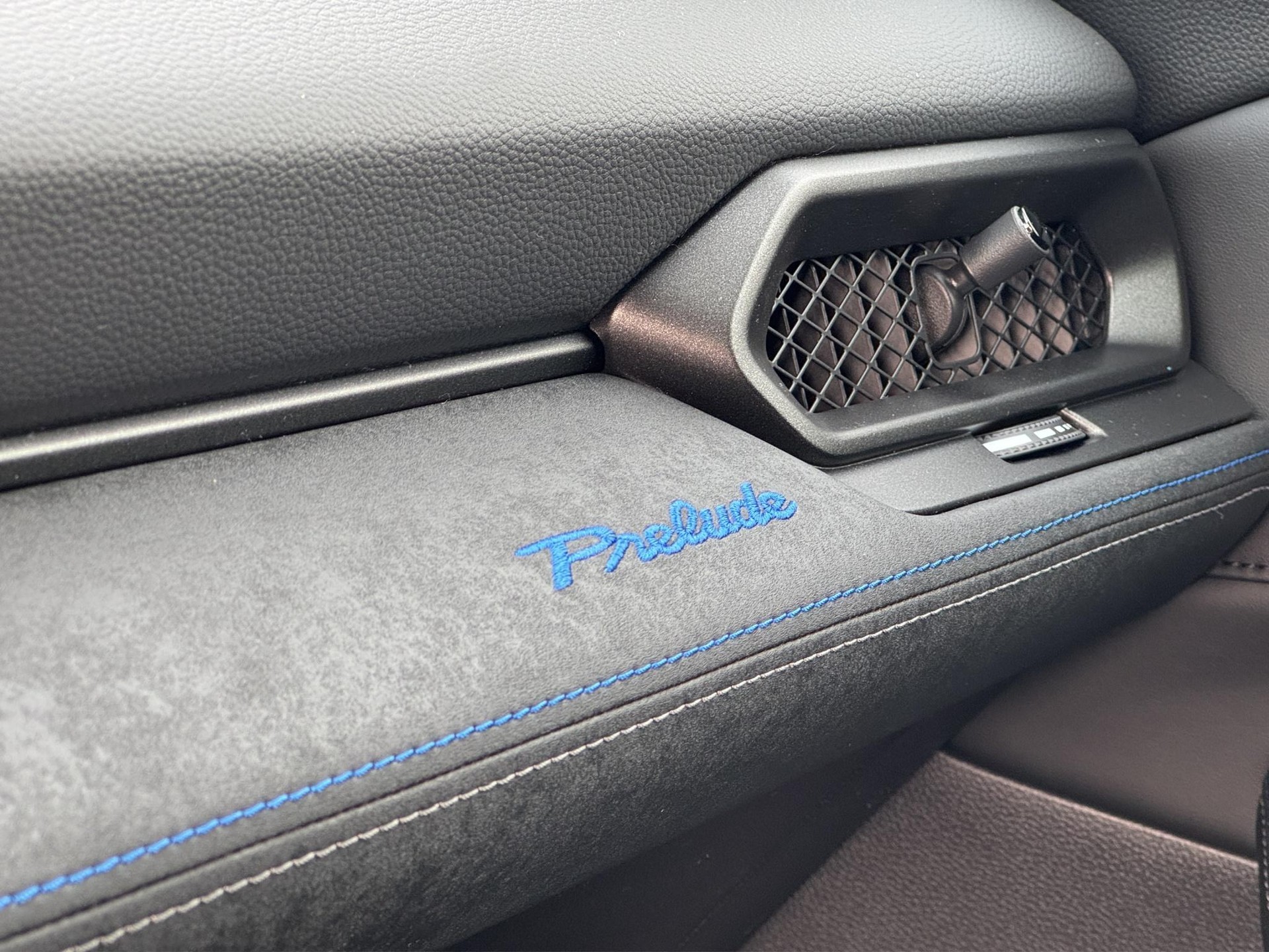 HONDA Prelude 2.0 i-MMD Advance-image-19
