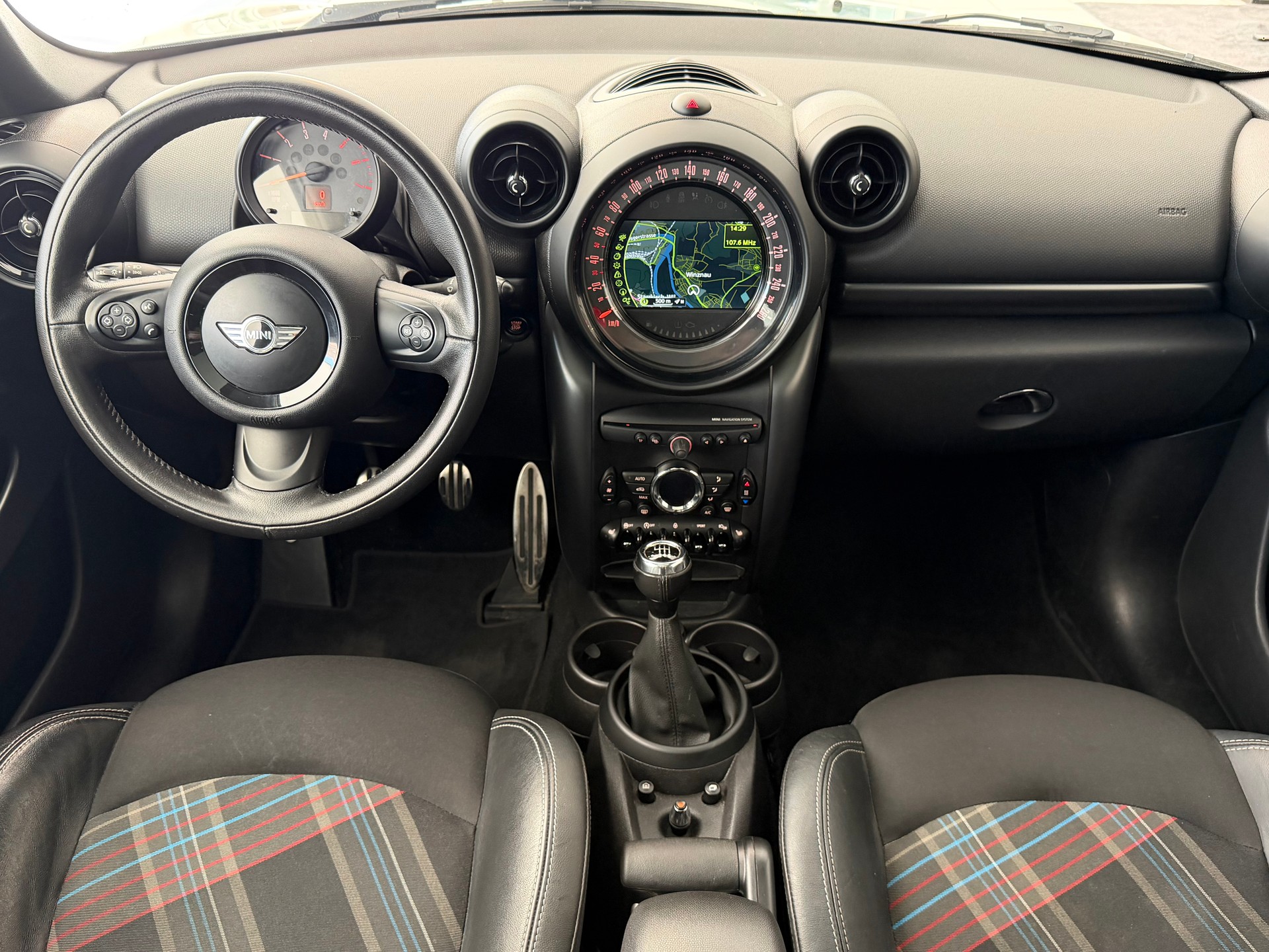 MINI Paceman Cooper SD ALL4 **Frisch ab MFK & Service**-image-13