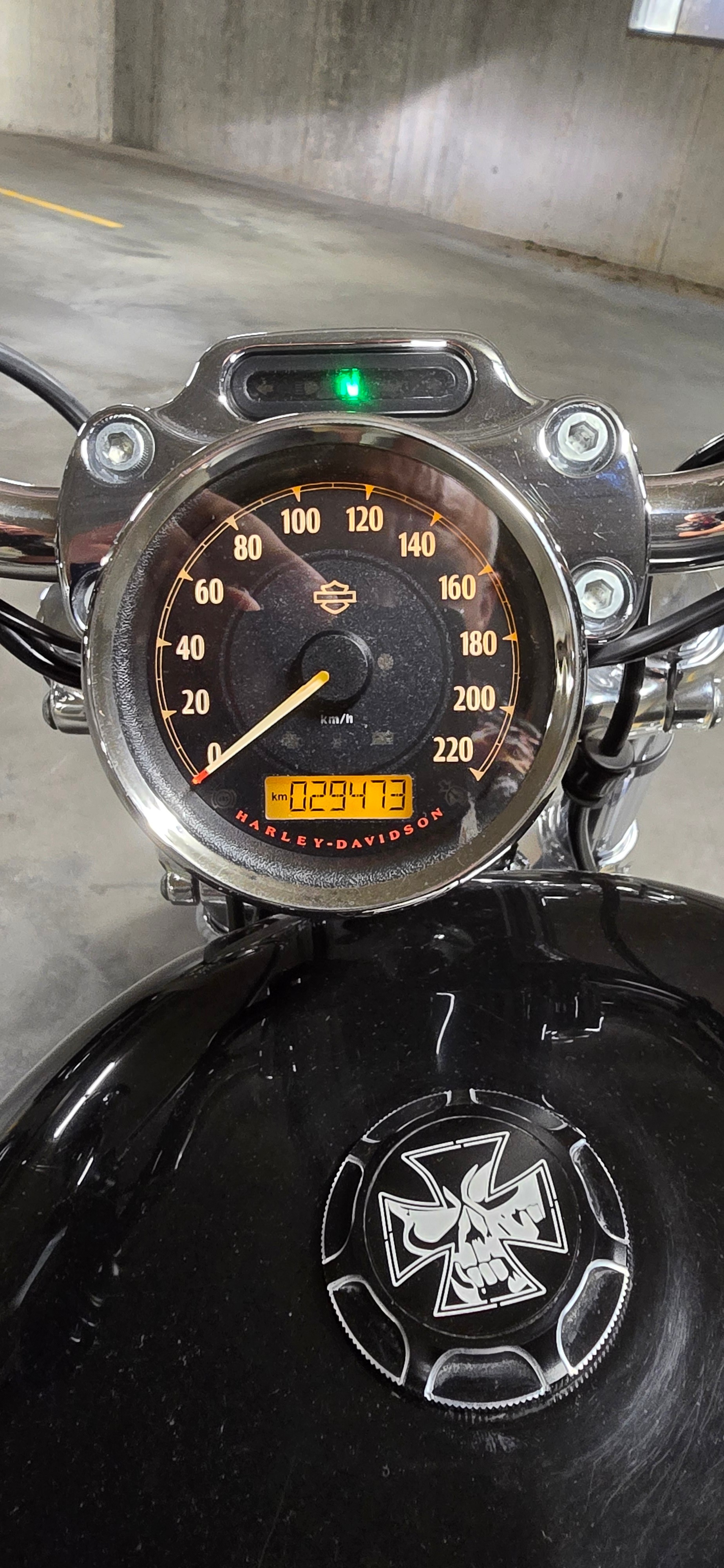HARLEY-DAVIDSON XL 1200 C Sportster Custom ABS-image-3