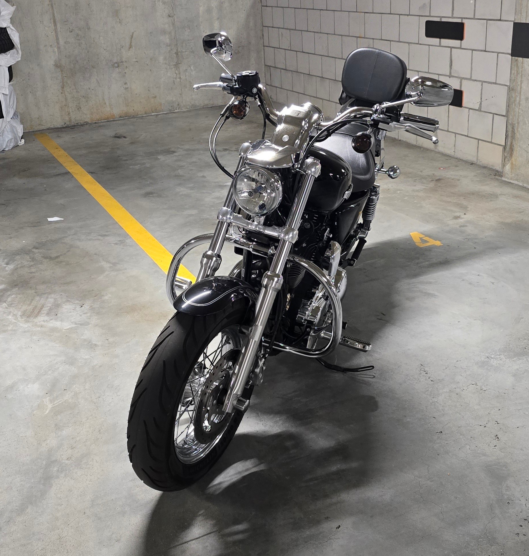 HARLEY-DAVIDSON XL 1200 C Sportster Custom ABS-image-2