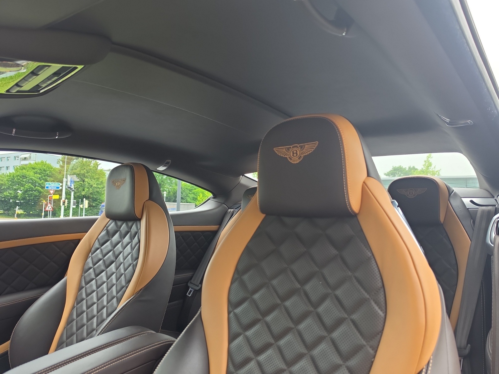 BENTLEY Continental GT Speed W12- Unikat " 66 Years Bentley Zurich"-image-12
