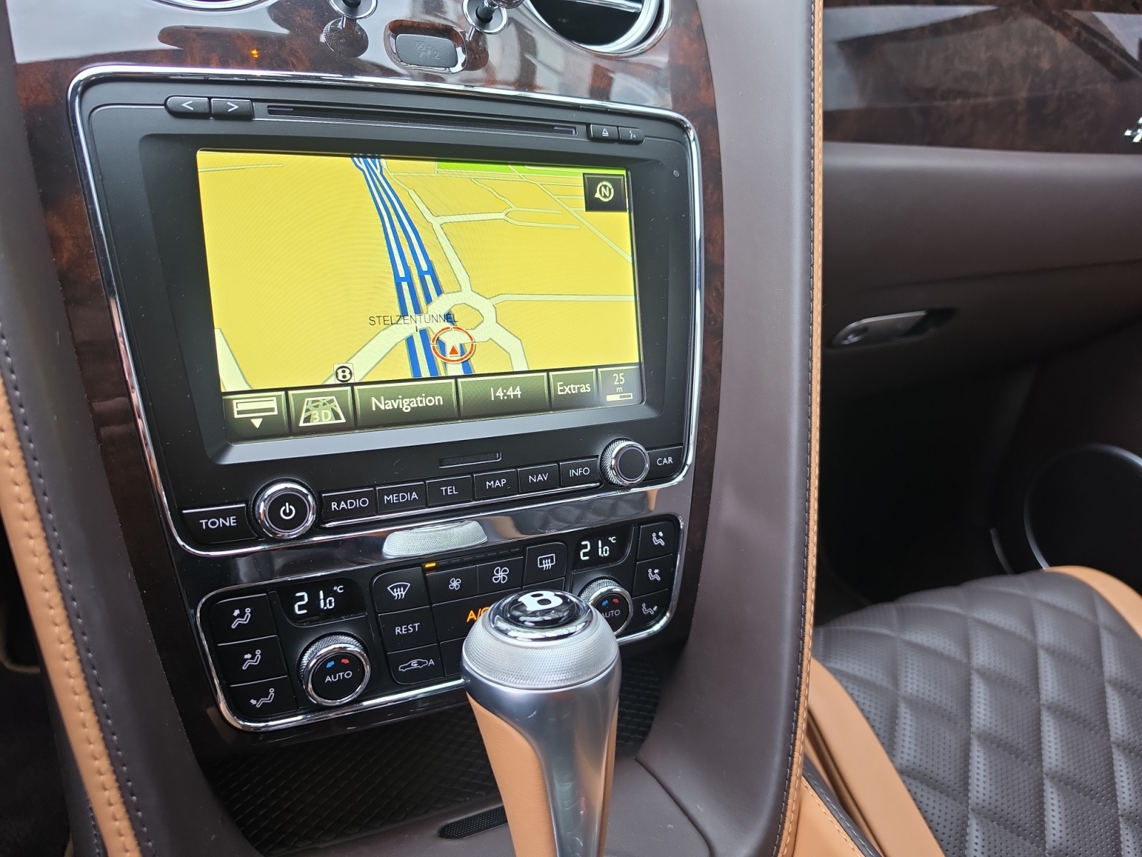 BENTLEY Continental GT Speed W12- Unikat " 66 Years Bentley Zurich"-image-18