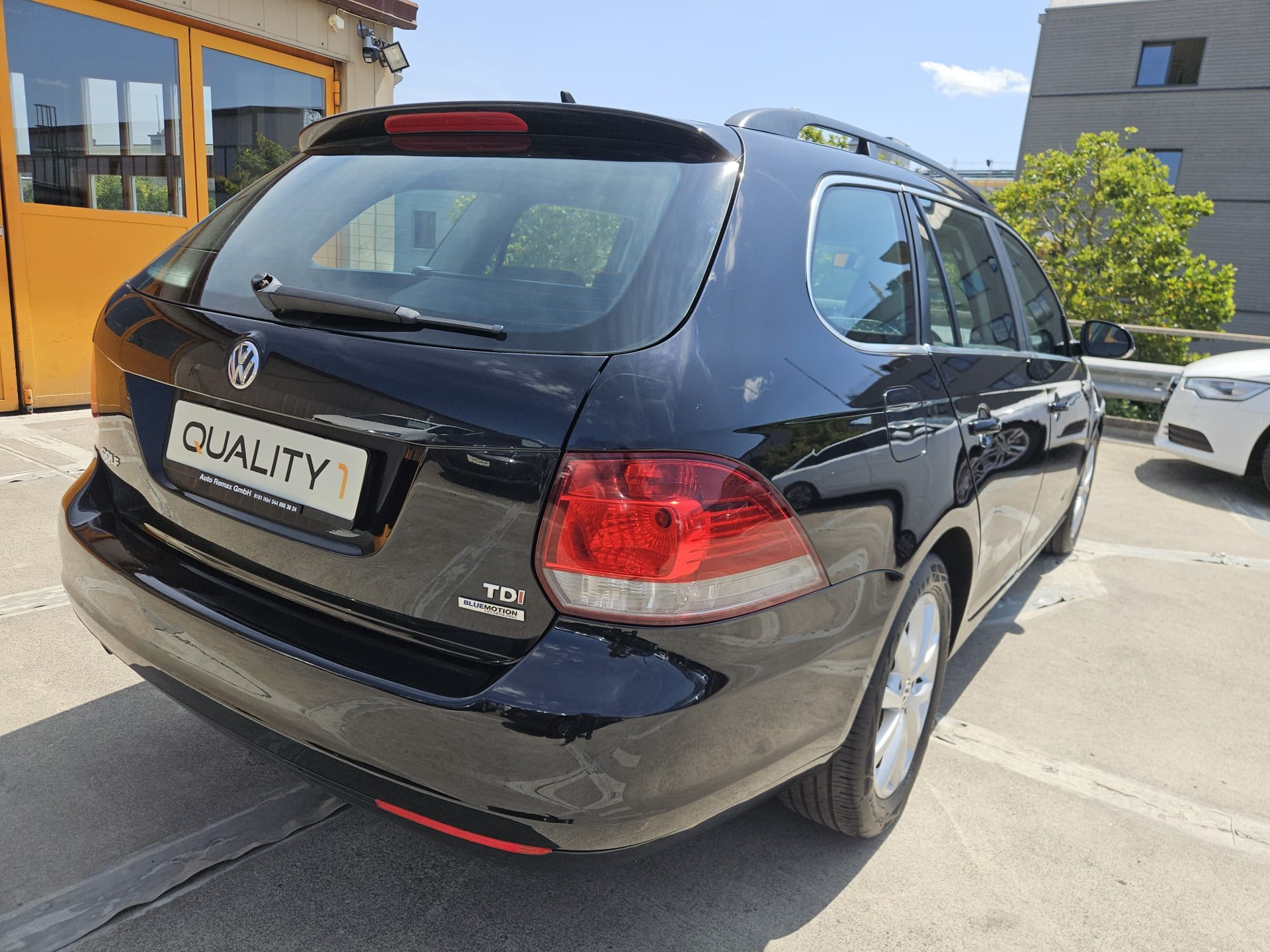VW Golf Variant 1.6 TDI BMT Comfortline-showroom-element-3