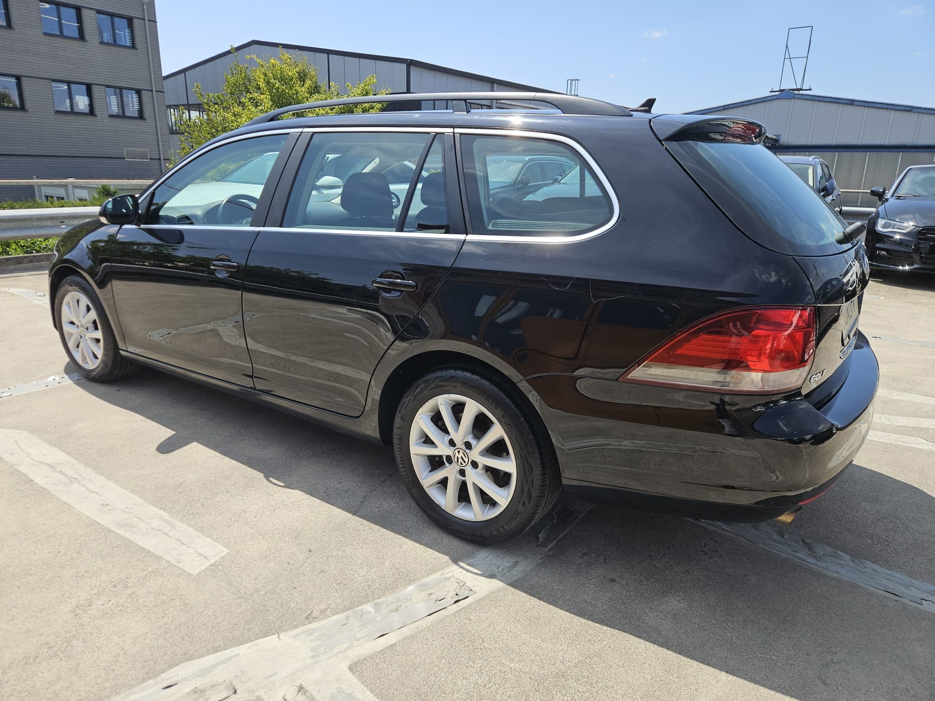 VW Golf Variant 1.6 TDI BMT Comfortline-showroom-element-1
