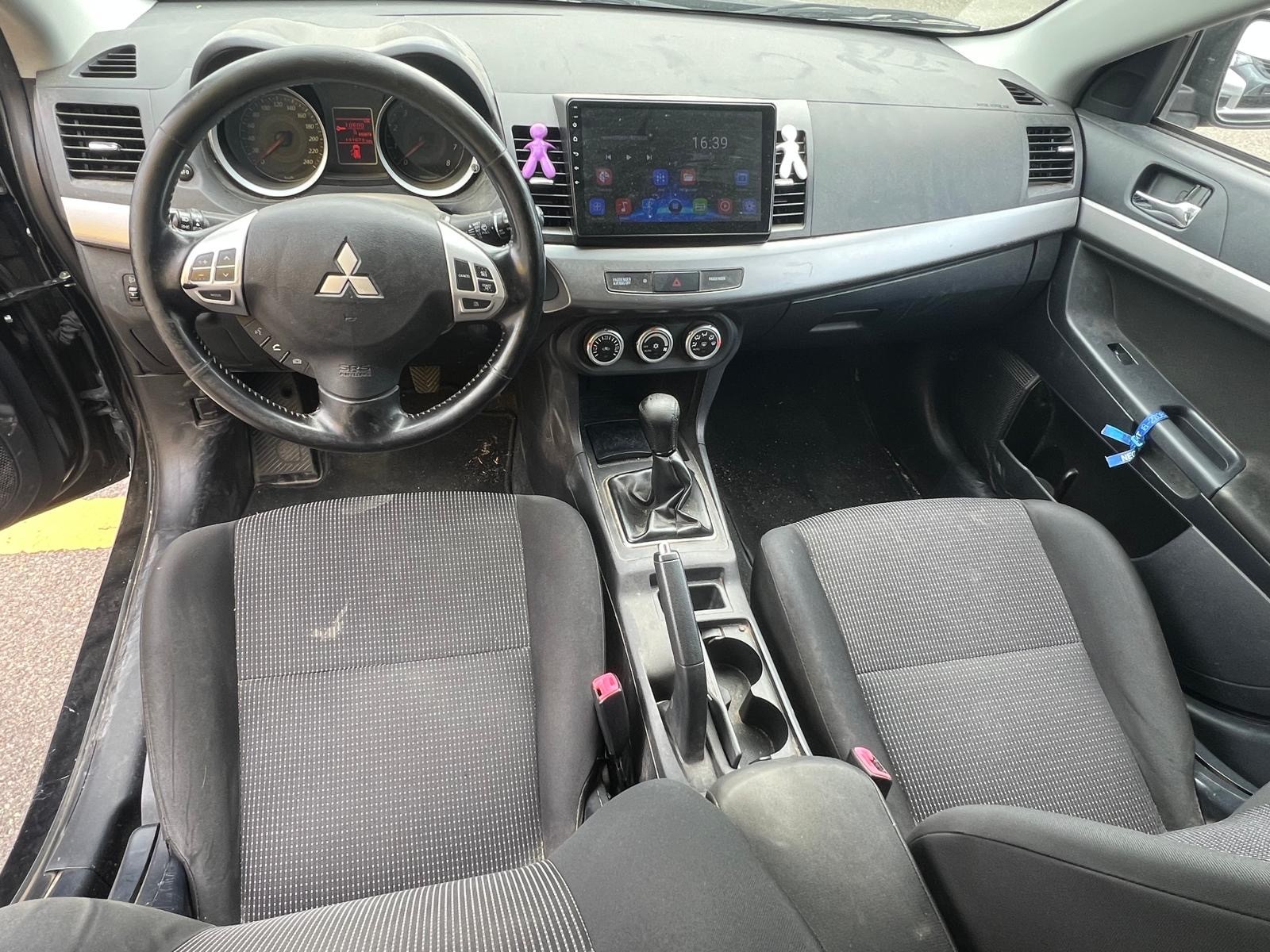 MITSUBISHI Lancer Sportback 1.8 Invite-image-7