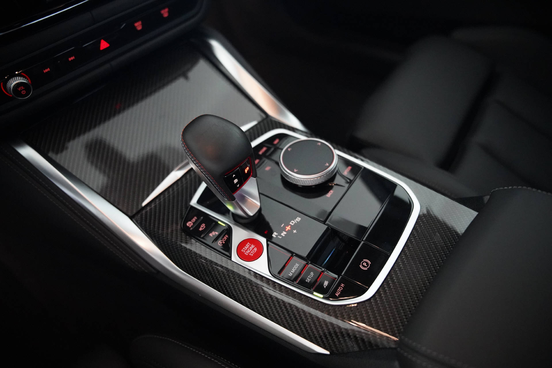 BMW M4 Coupé Competition M xDrive LCI-image-14