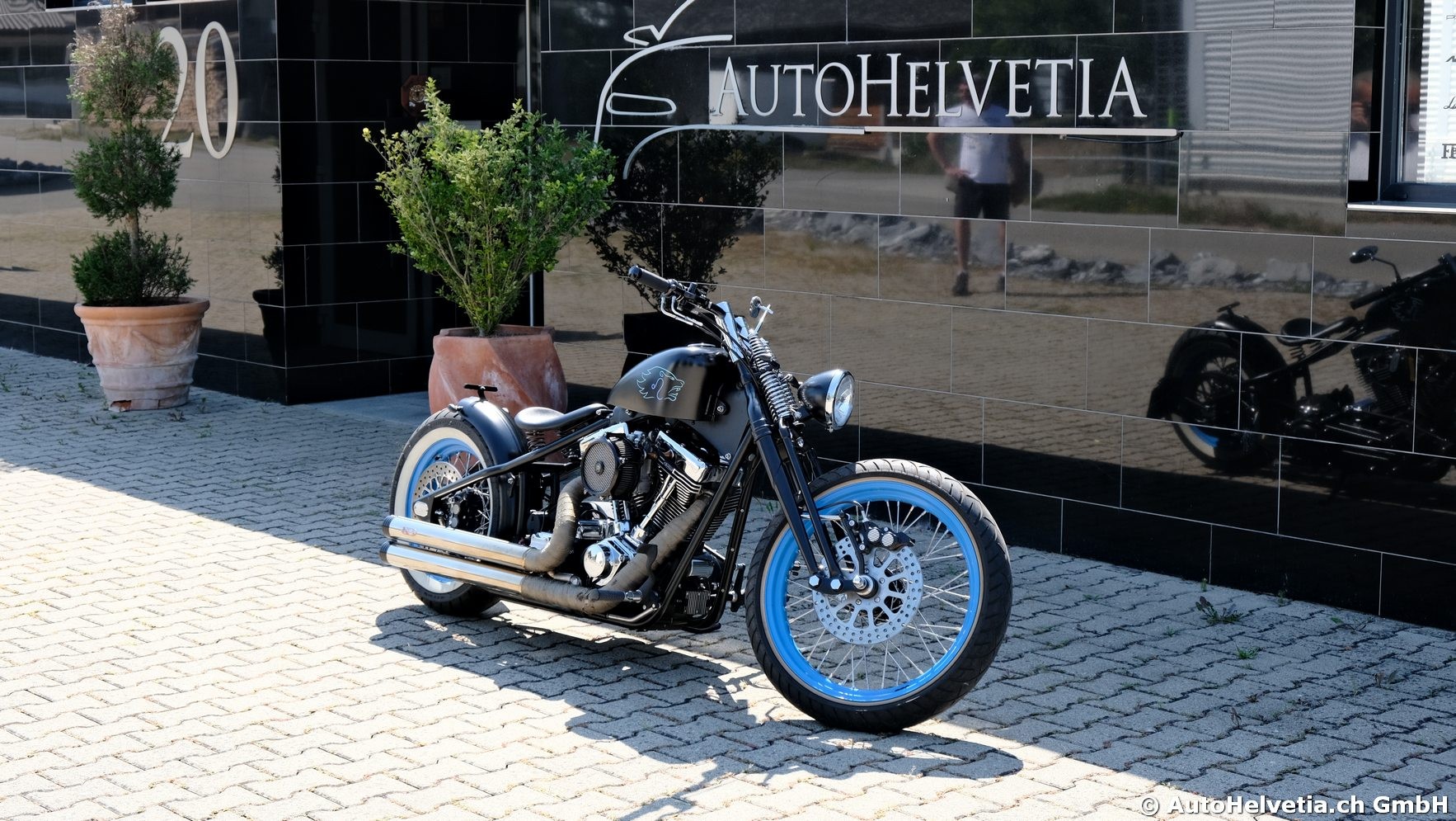 CLASSIC CYCLES Bobber 1647-image-13