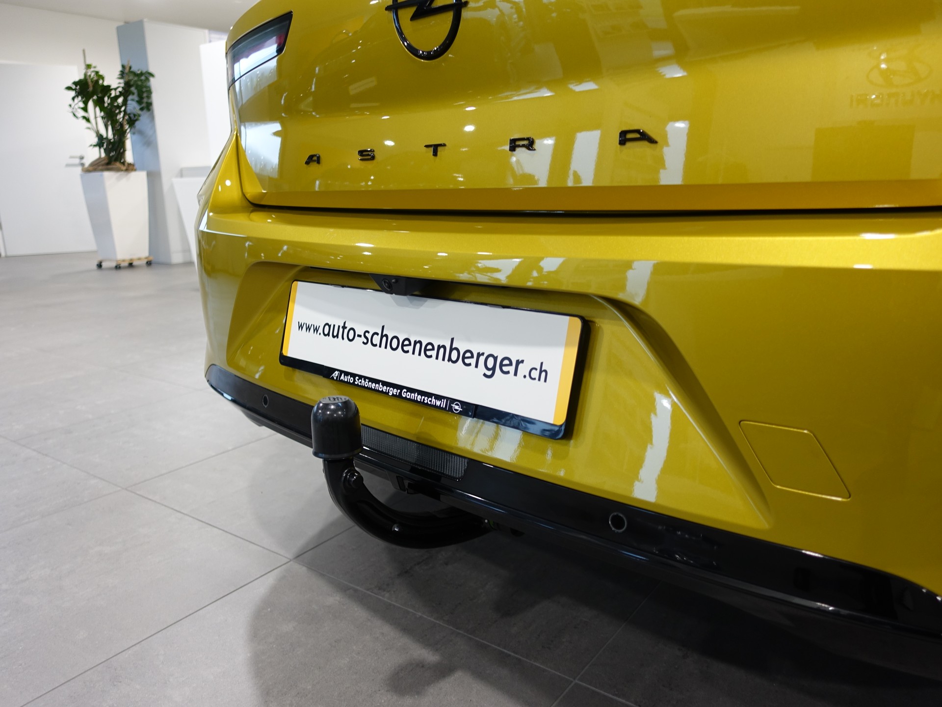 OPEL Astra 1.6 PHEV Swiss + Anhängerkupplung, Lederausstattung-image-16