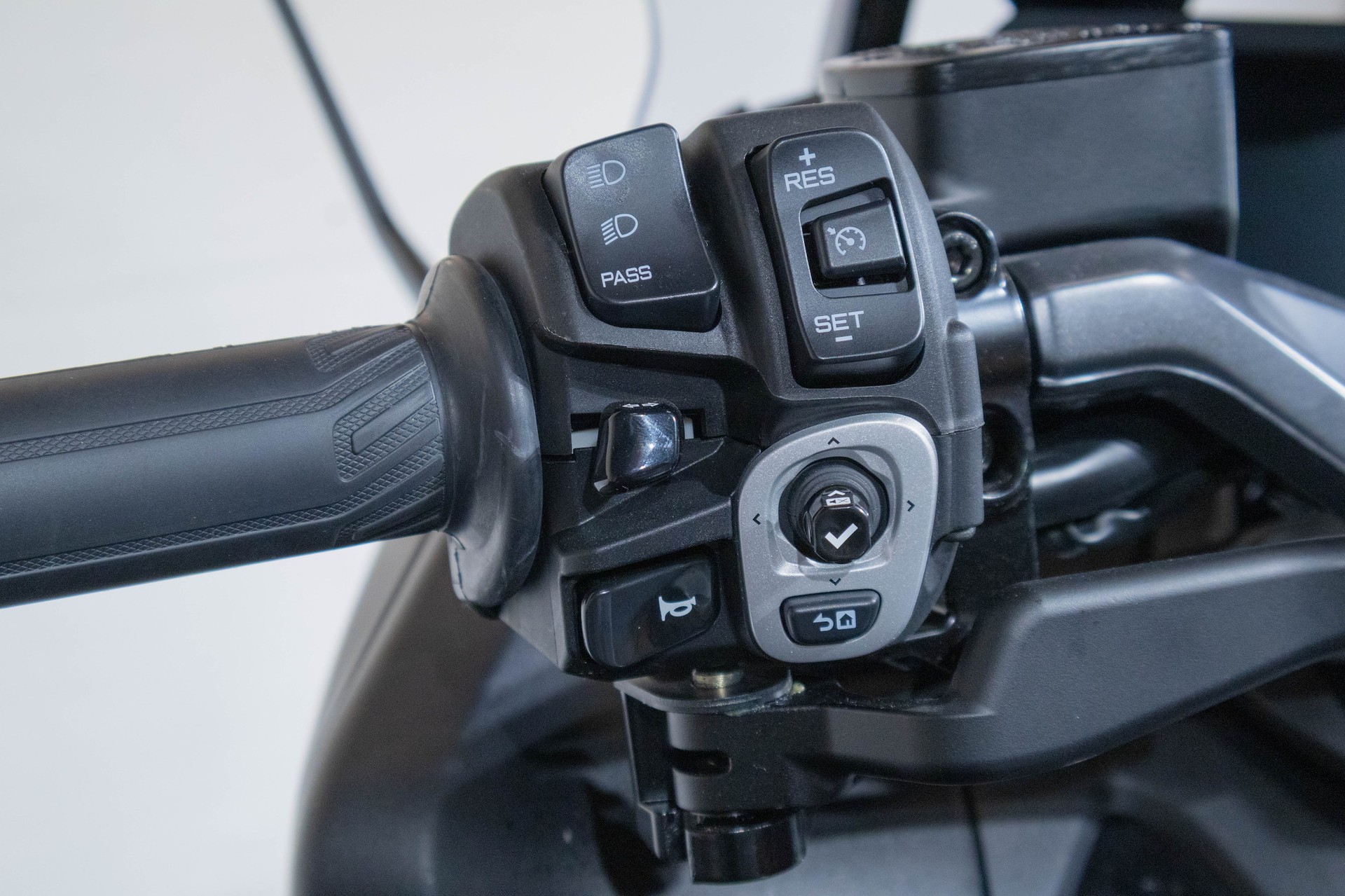YAMAHA TMAX Tech MAX-image-8