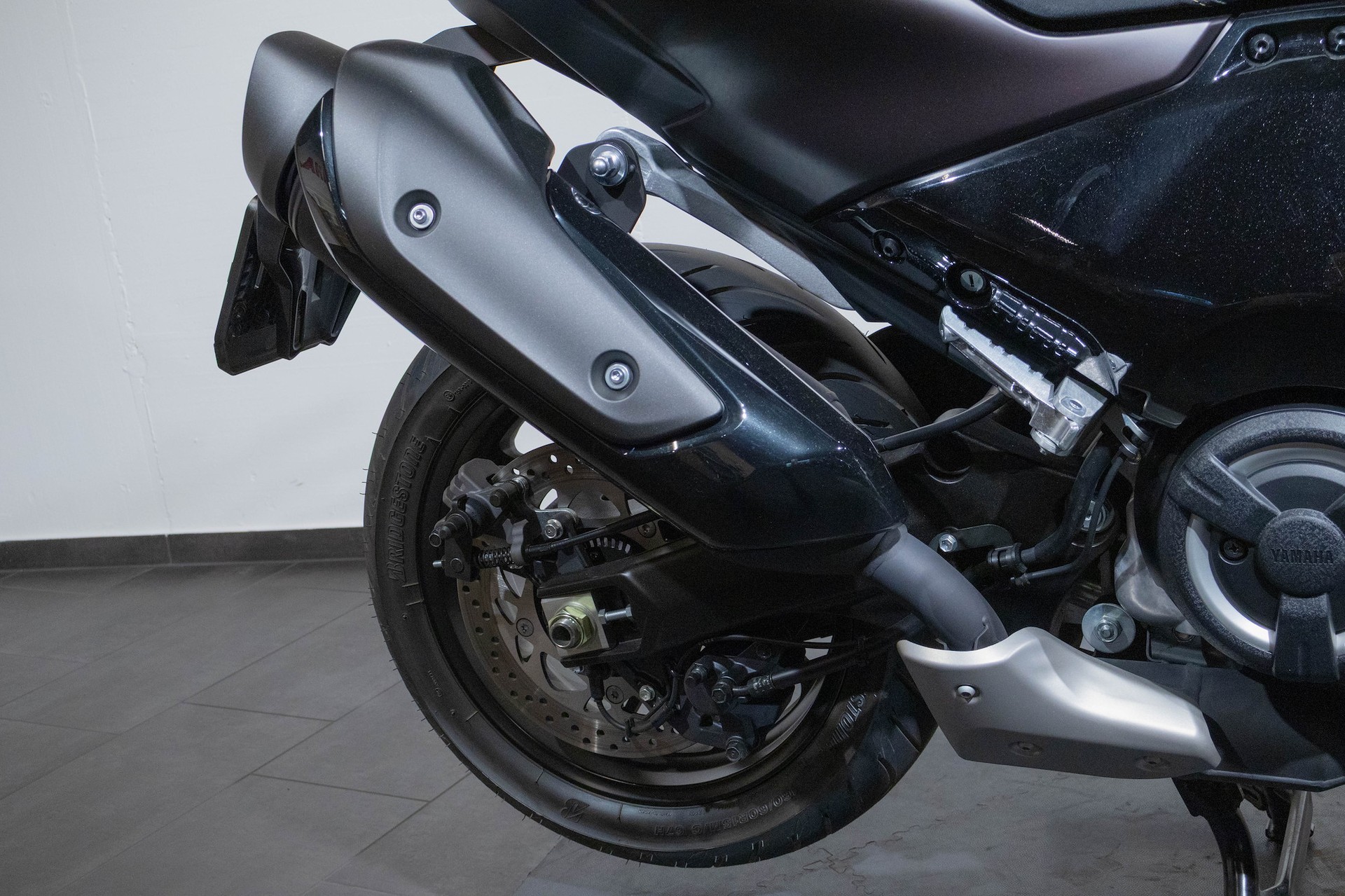 YAMAHA TMAX Tech MAX-image-12