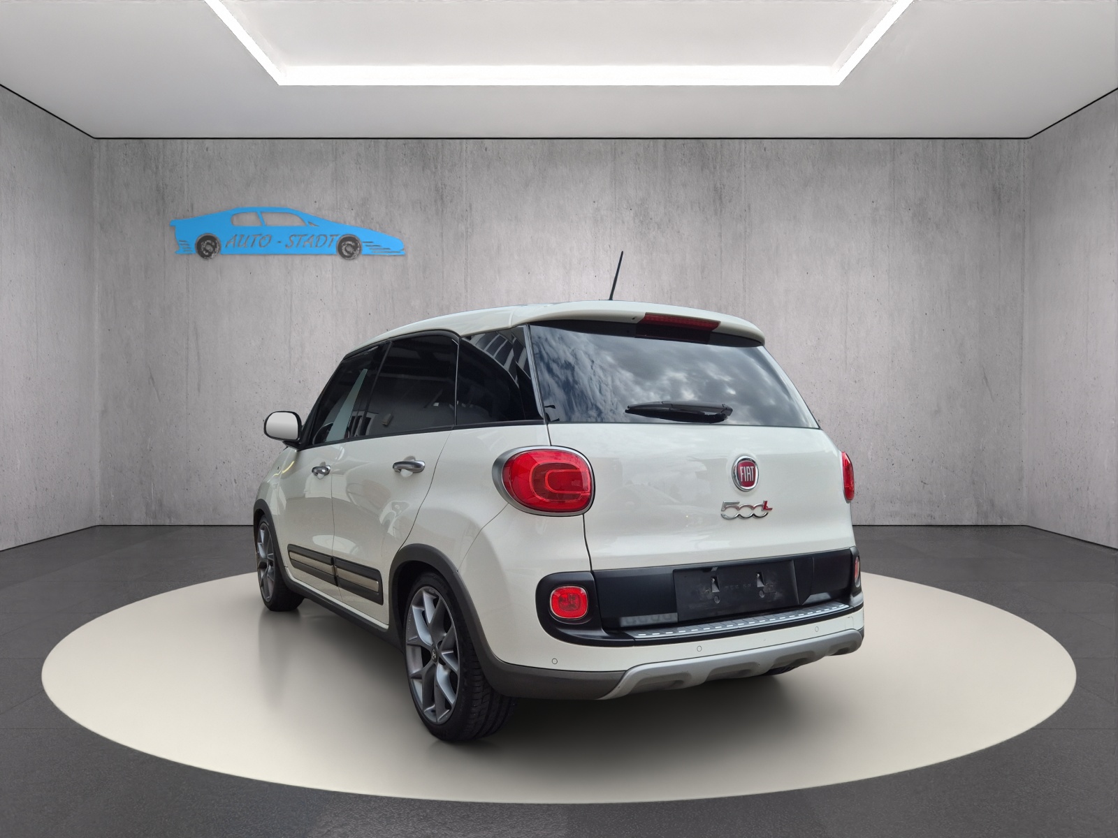 FIAT 500L 1.6 JTD Trekking-showroom-element-2